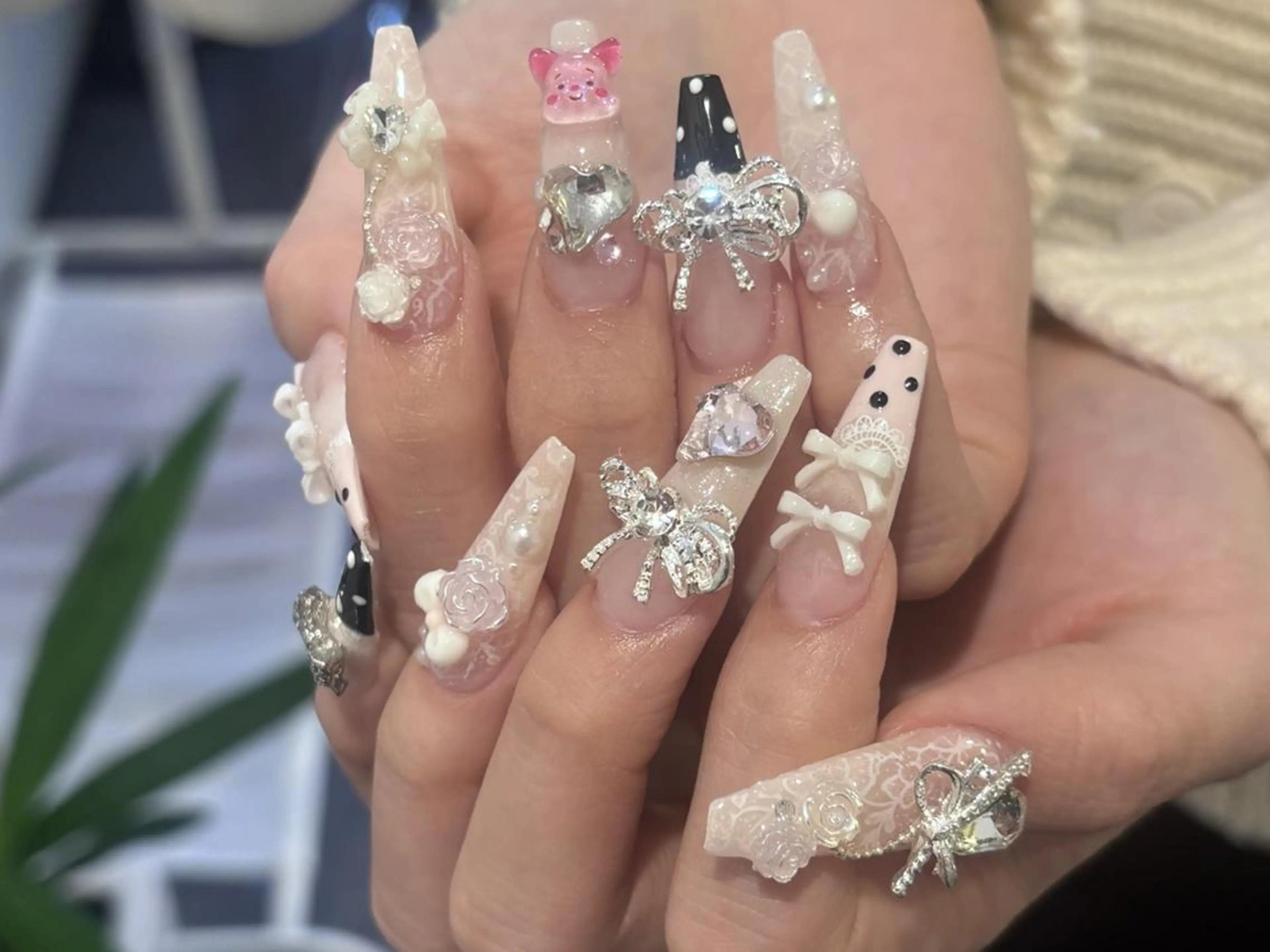 ネイル 長さ出し グラデーション 卒業式 キラキラネイル マグネットネイル Emi🌸Belle Nail Salonのネイルデザイン