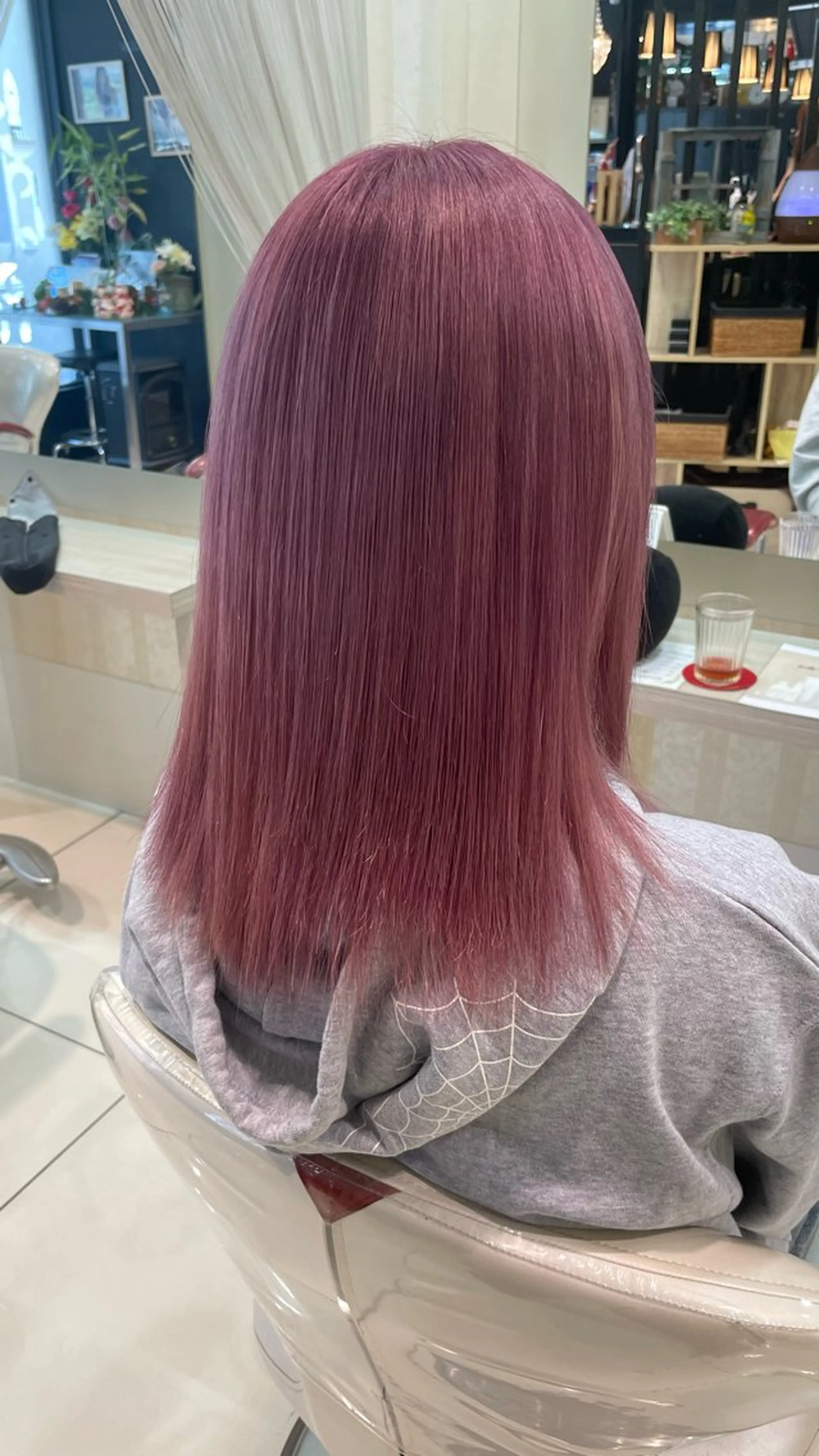 セミロング カラー アッシュ ピンクカラー ピンクアッシュ 髪質改善 🎨 SHIORI🥀のヘアスタイル
