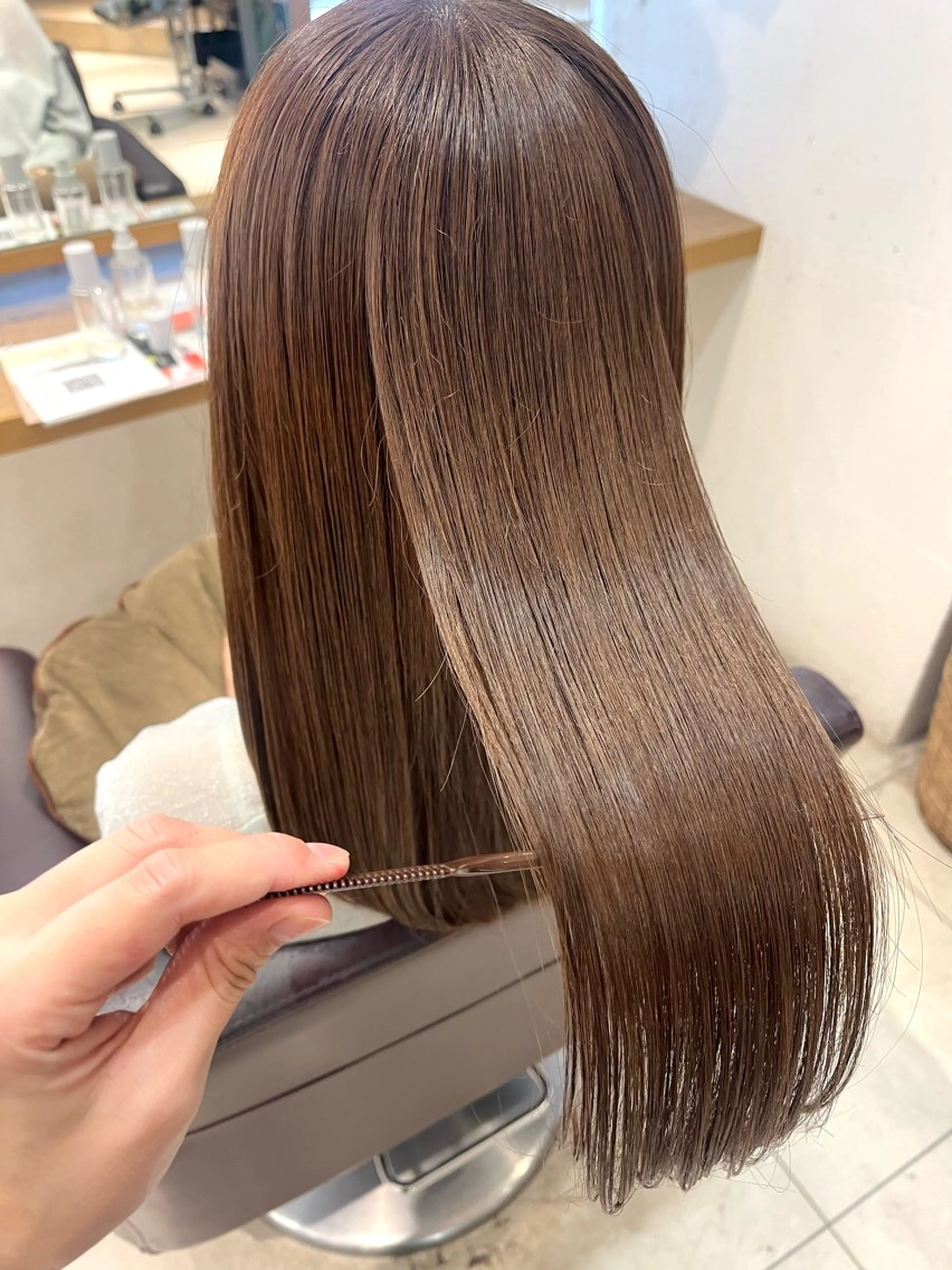 ロング カラー ブラウンカラー ココアブラウン 髪質改善 トリートメント ヘアカラー トリートメント 透明感カラー/ 髪質改善/レイヤーのヘアスタイル