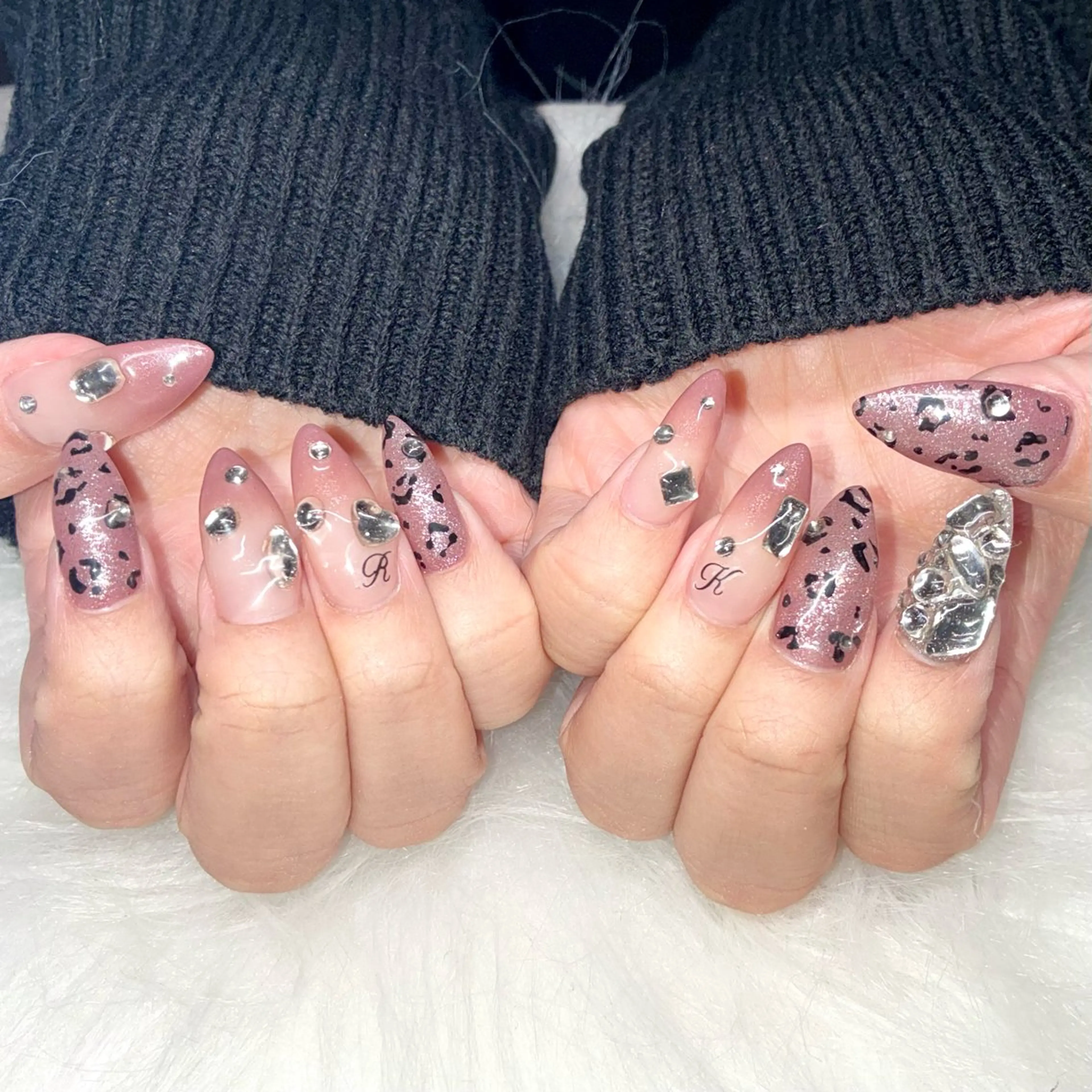 ネイル ハンドネイル Nail ヌシん家 AKANEのネイルデザイン