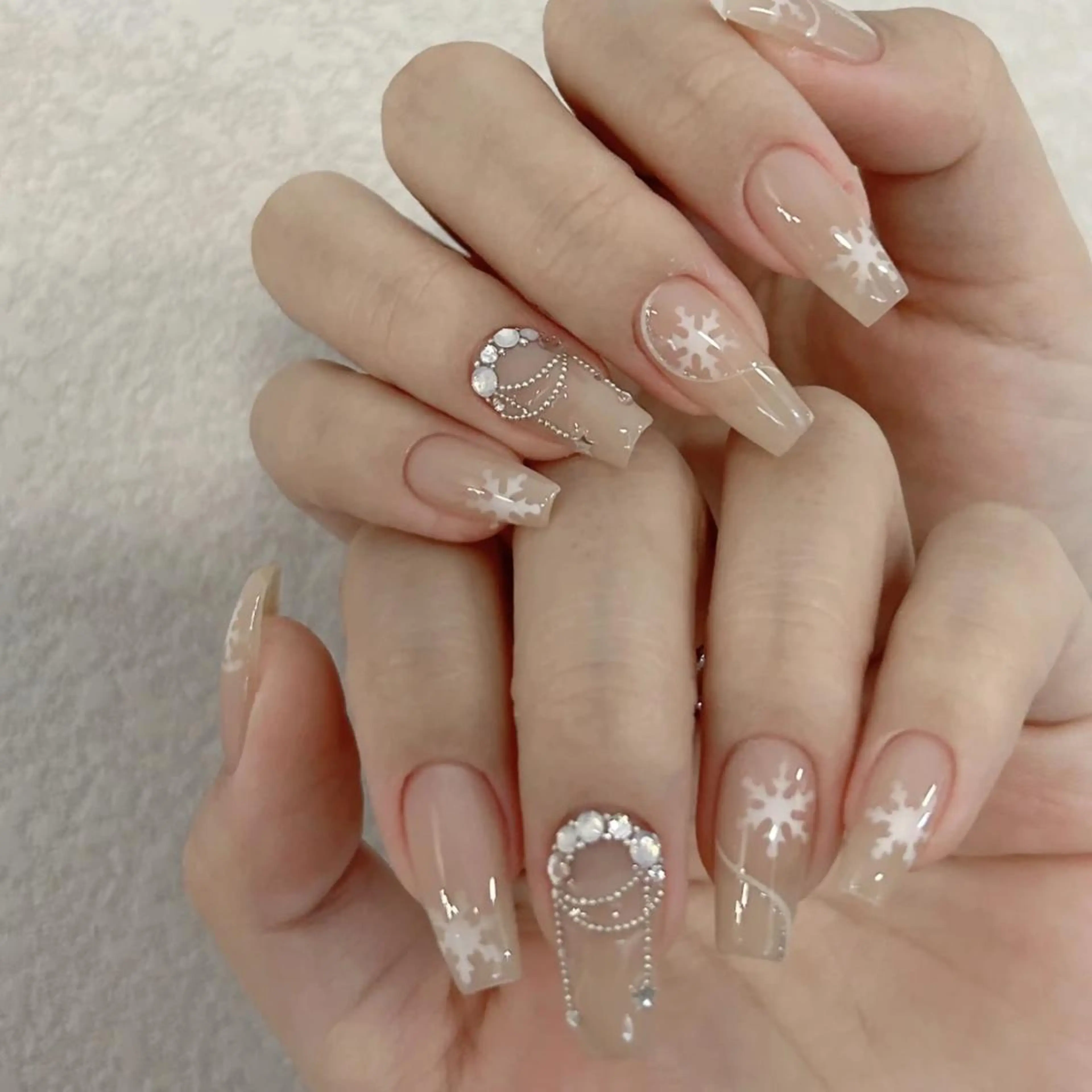 ネイル Queens マオのネイルデザイン