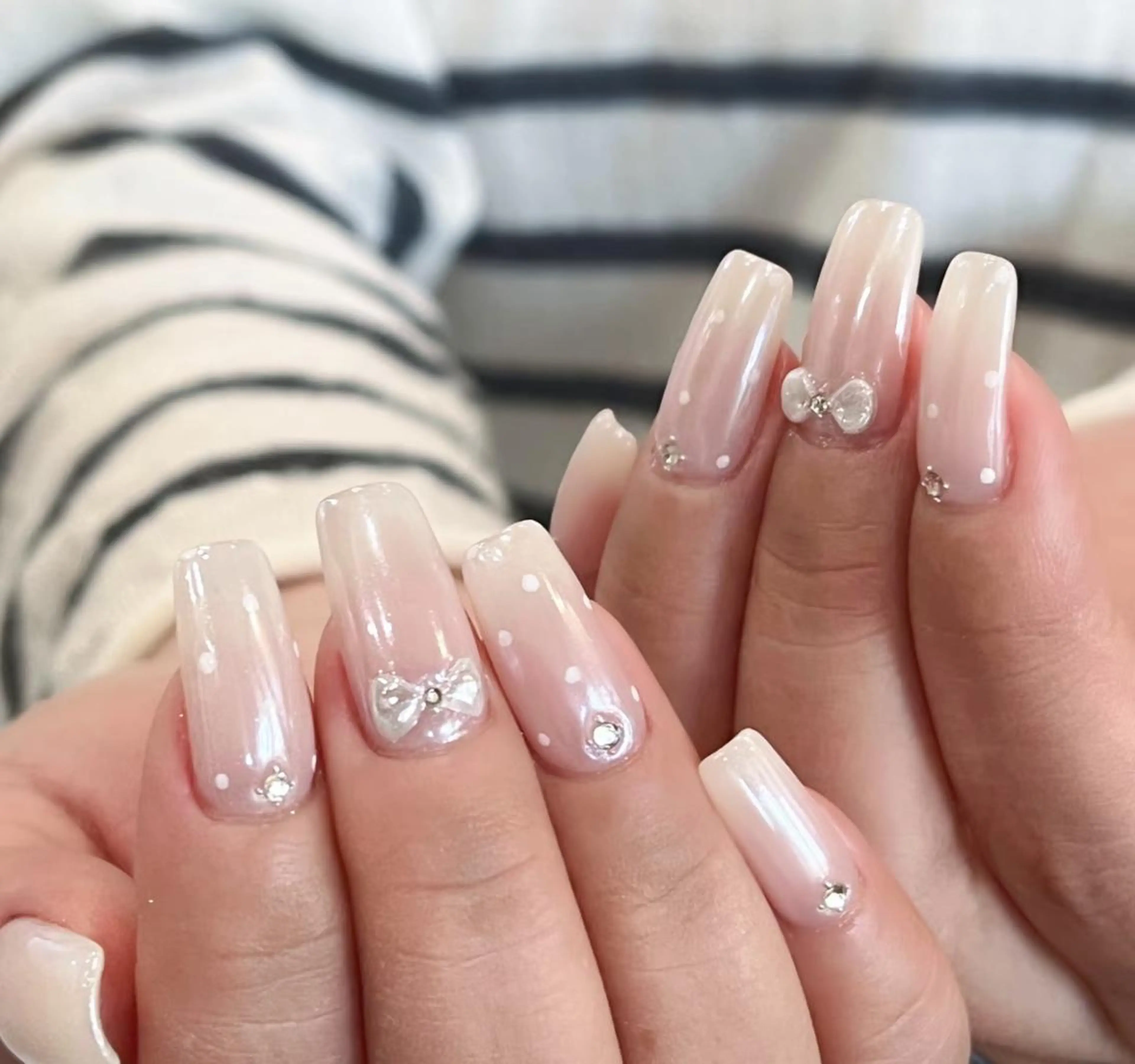 ネイル ハンドネイル 🎀 NaNa_nailのネイルデザイン
