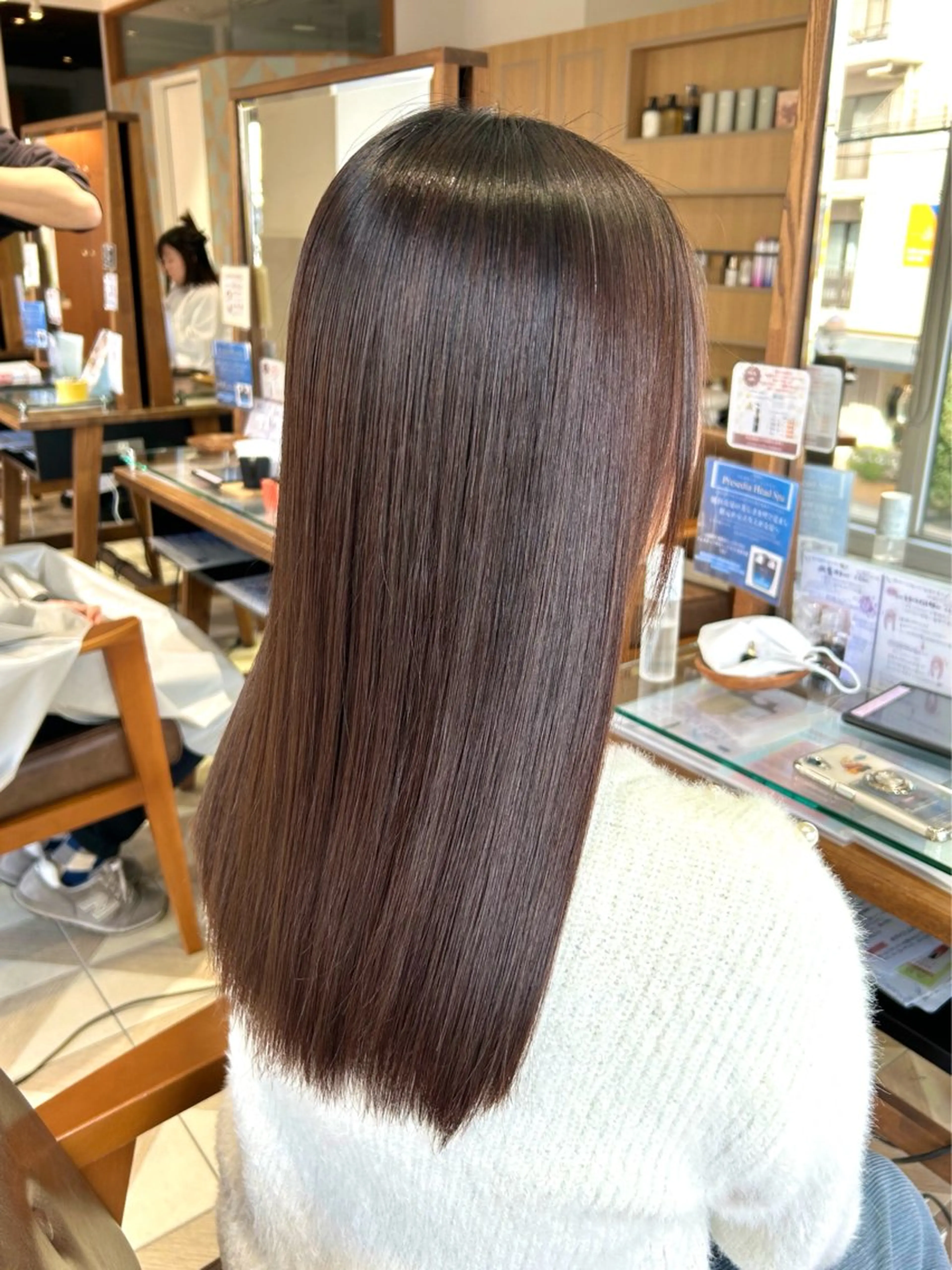 ロング ヘアアレンジ カット 縮毛矯正 トリートメント 吉水 彩乃 /ボブ/艶感カラーのヘアスタイル