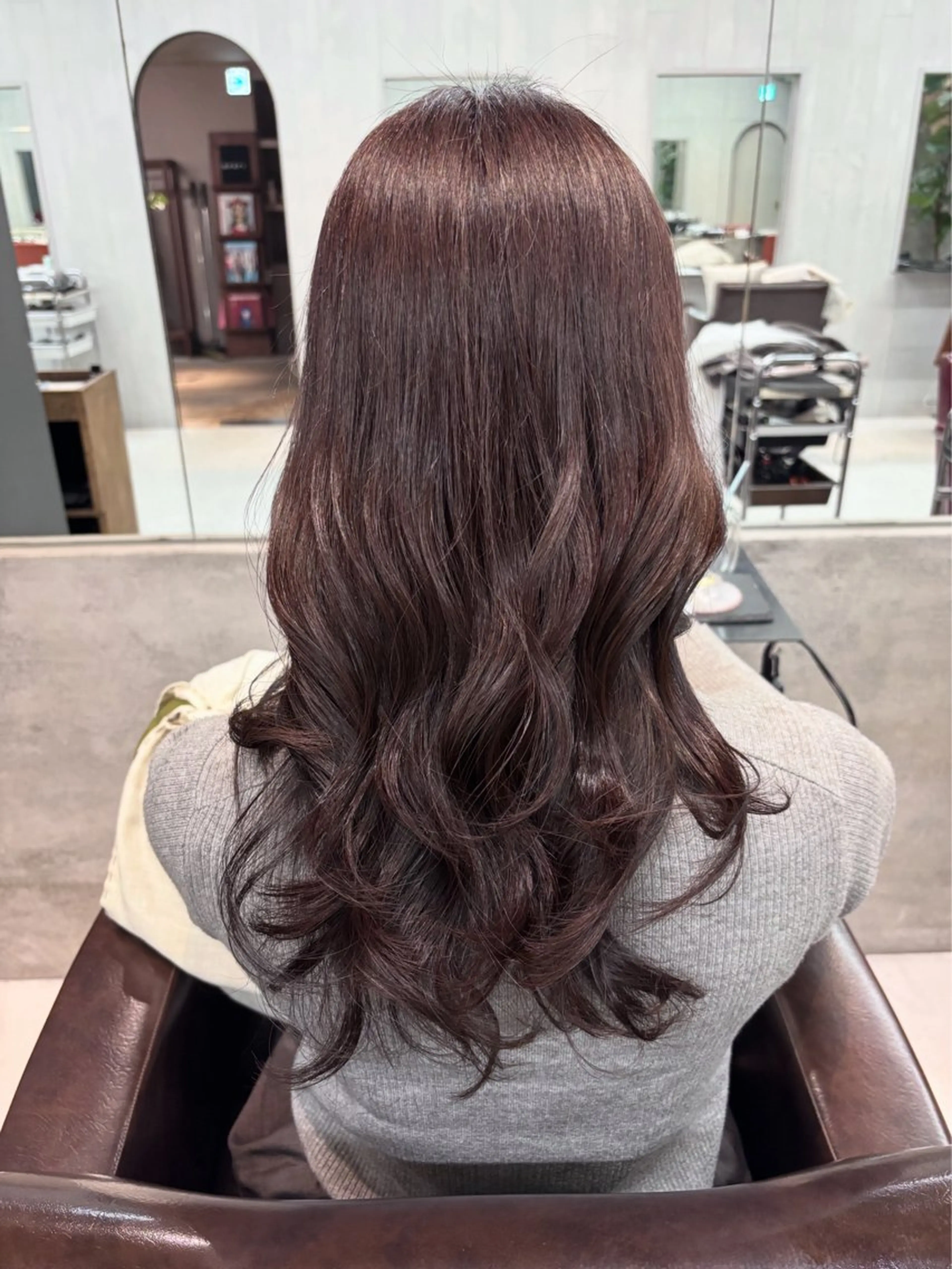 ロング 高相 乃愛のヘアスタイル