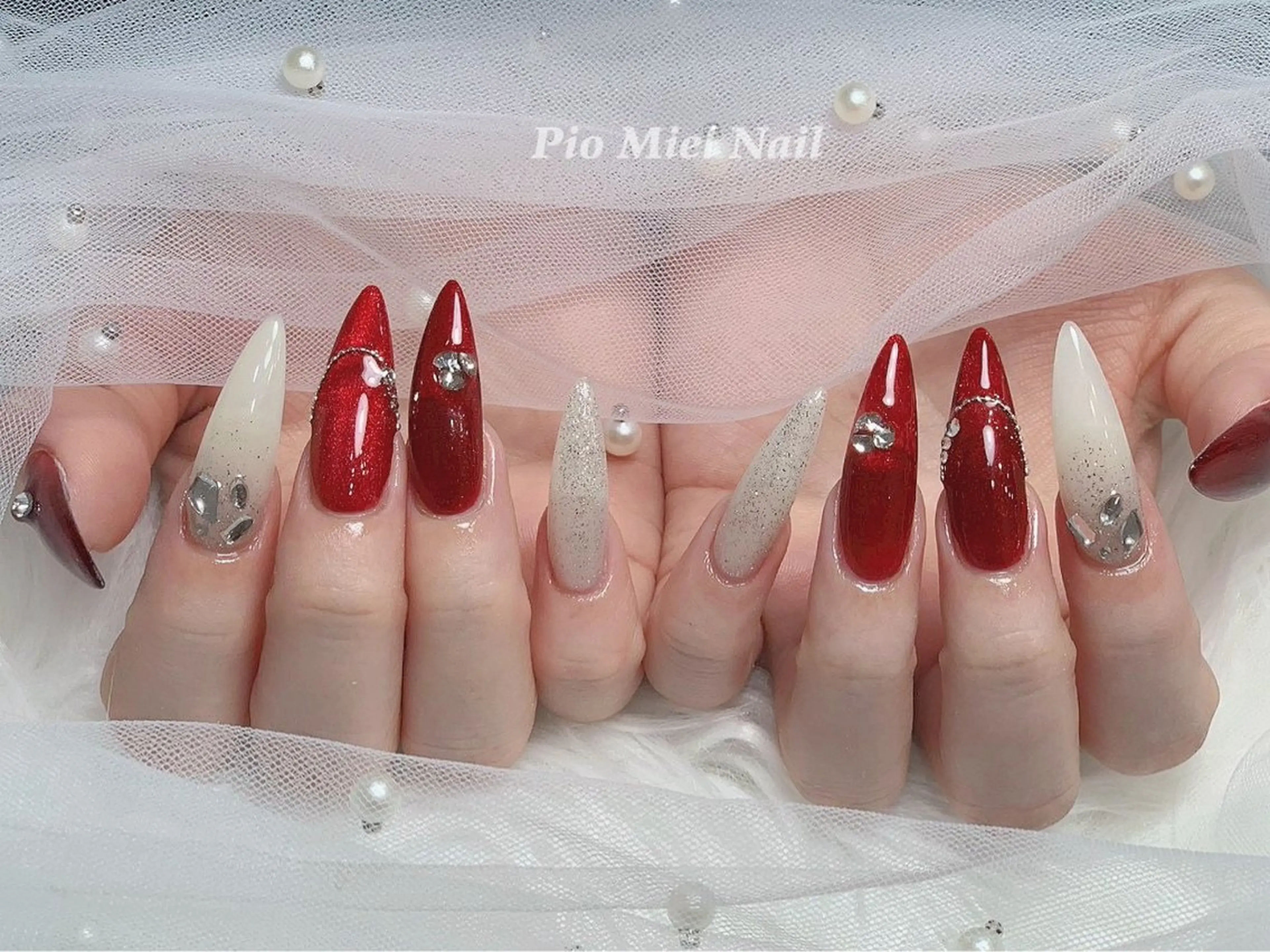 ネイル ハンドネイル HANA 長さだしのネイルデザイン