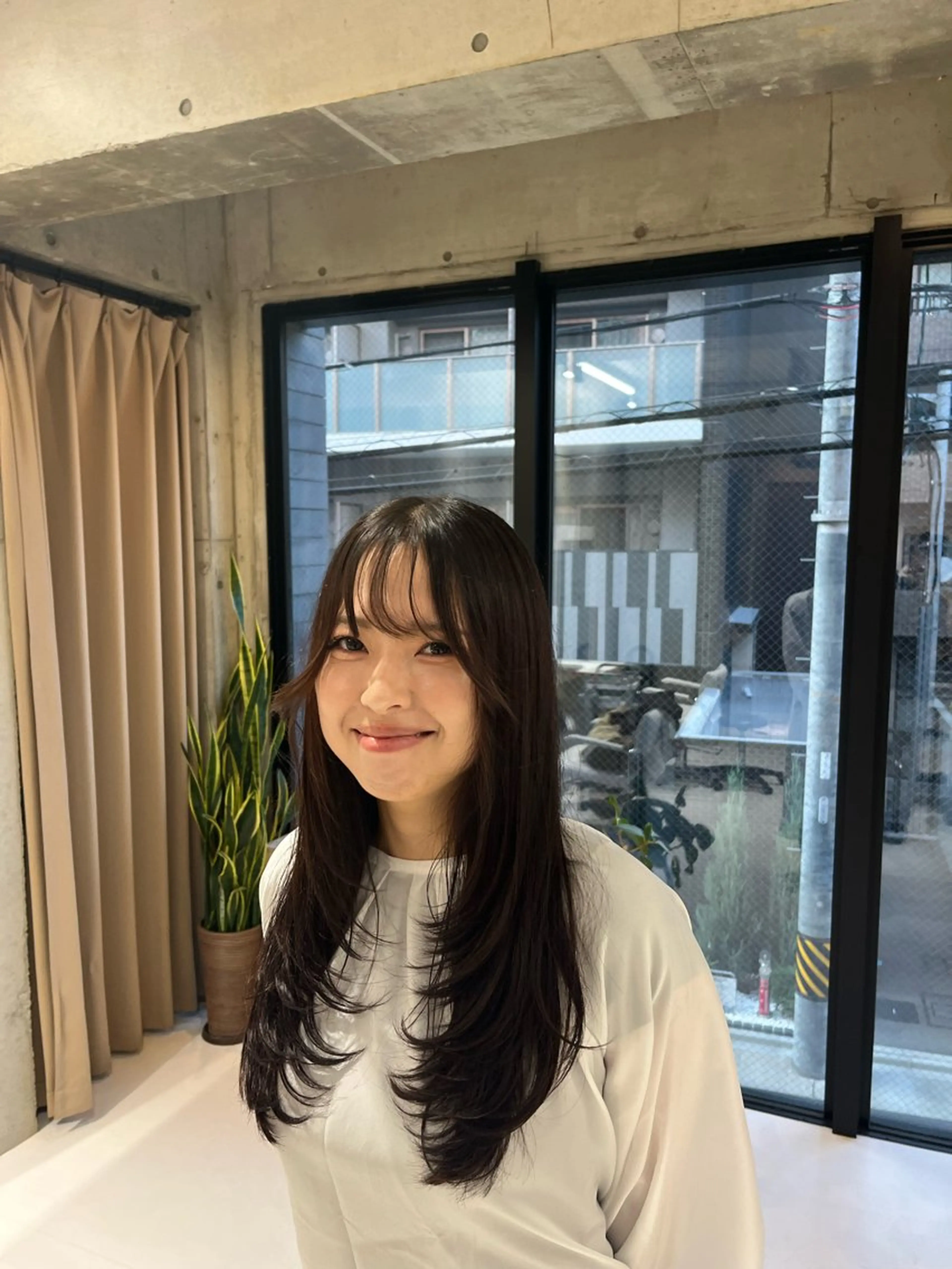 ロング カラー 透明感カラー くびれヘア 韓国風ヘア レイヤーカット ロング nagi所属・髪質改善／レイヤー／ 🐈Yokotaのヘアスタイル