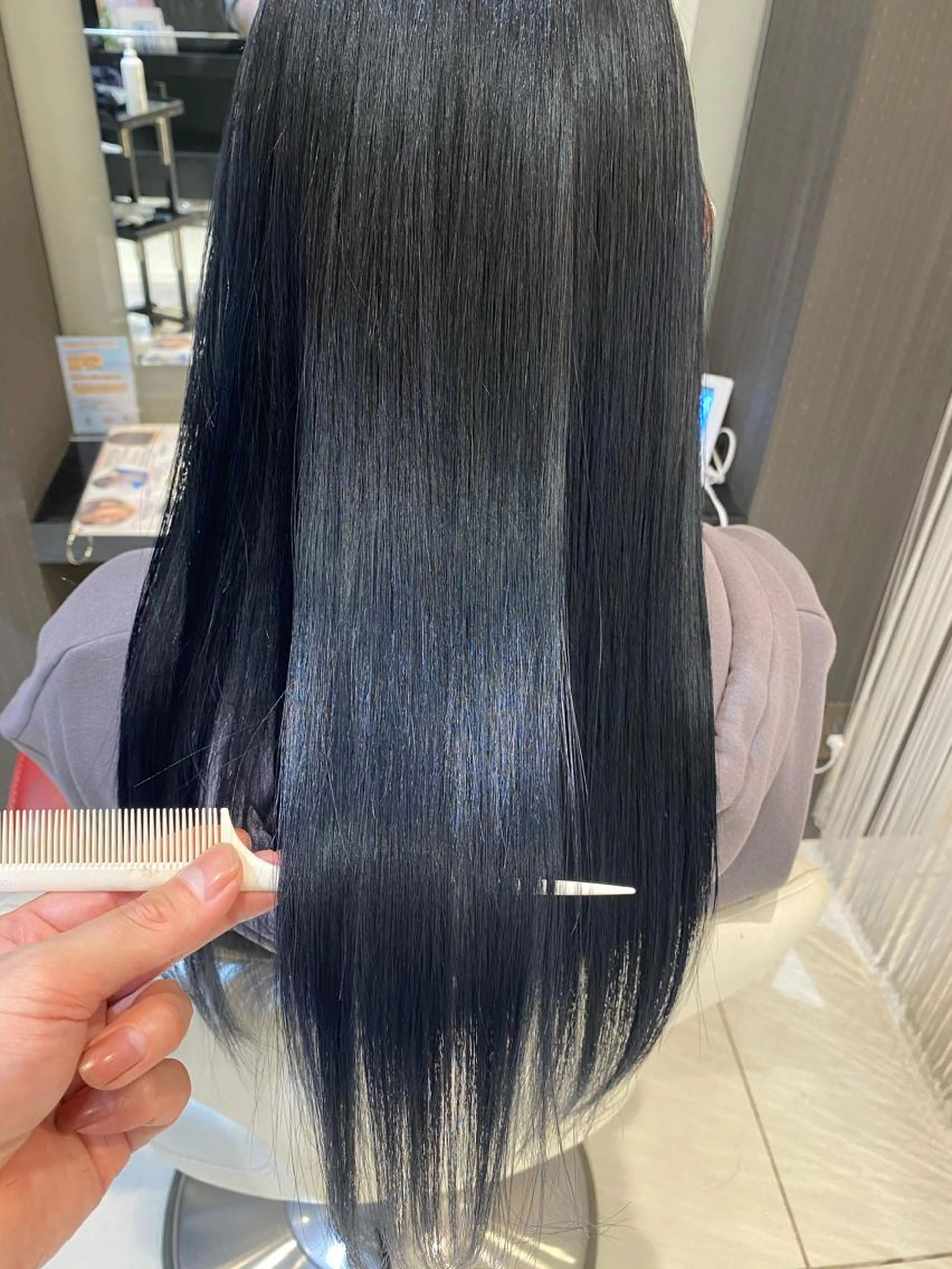 くせ毛の悩みも、ヘアスタイルの悩みも一気に解消　カット➕カラー➕縮毛矯正➕tokioトリートメントの写真