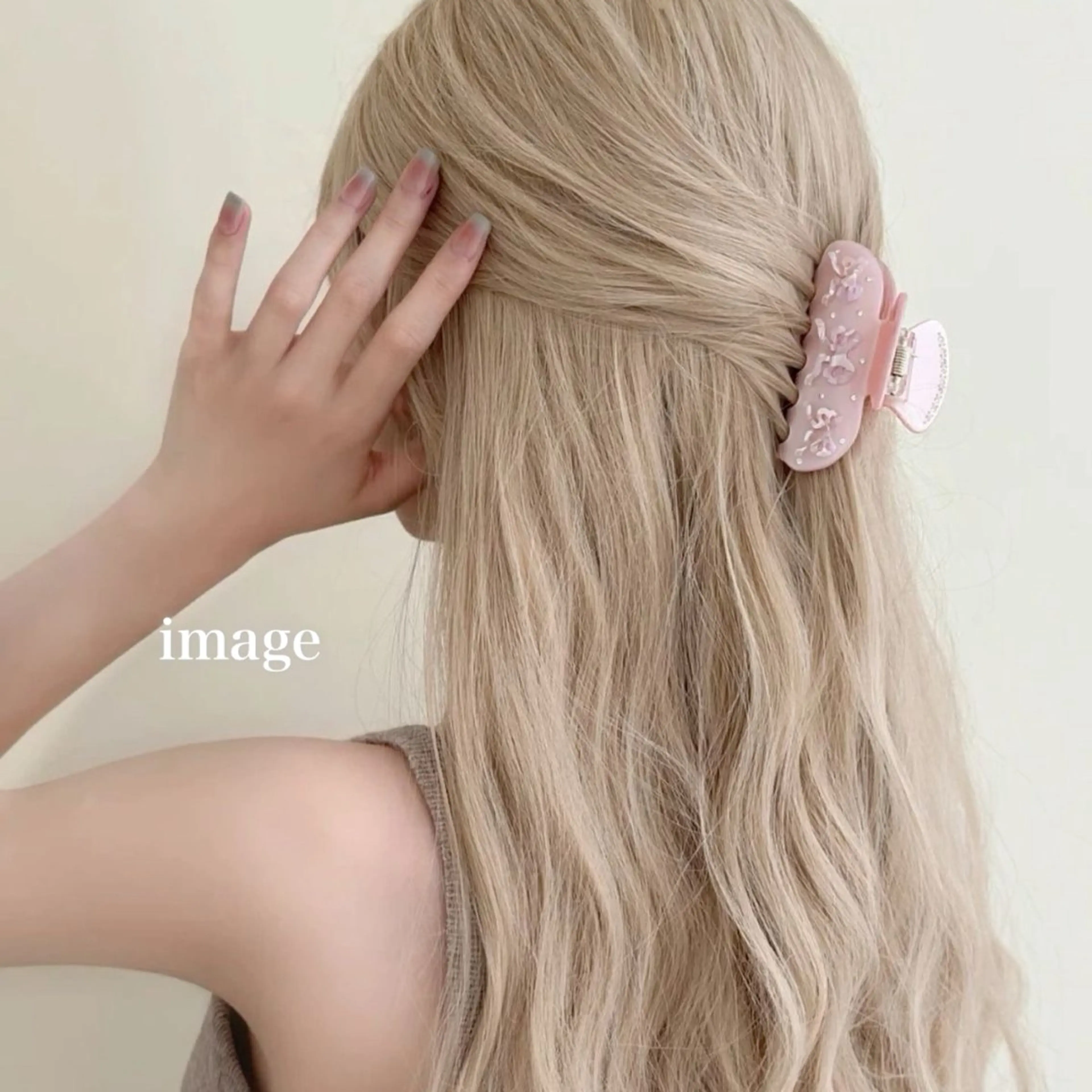 ロング 韓国ガーリー🤍ハイ トーン🤍Ayanaのヘアスタイル