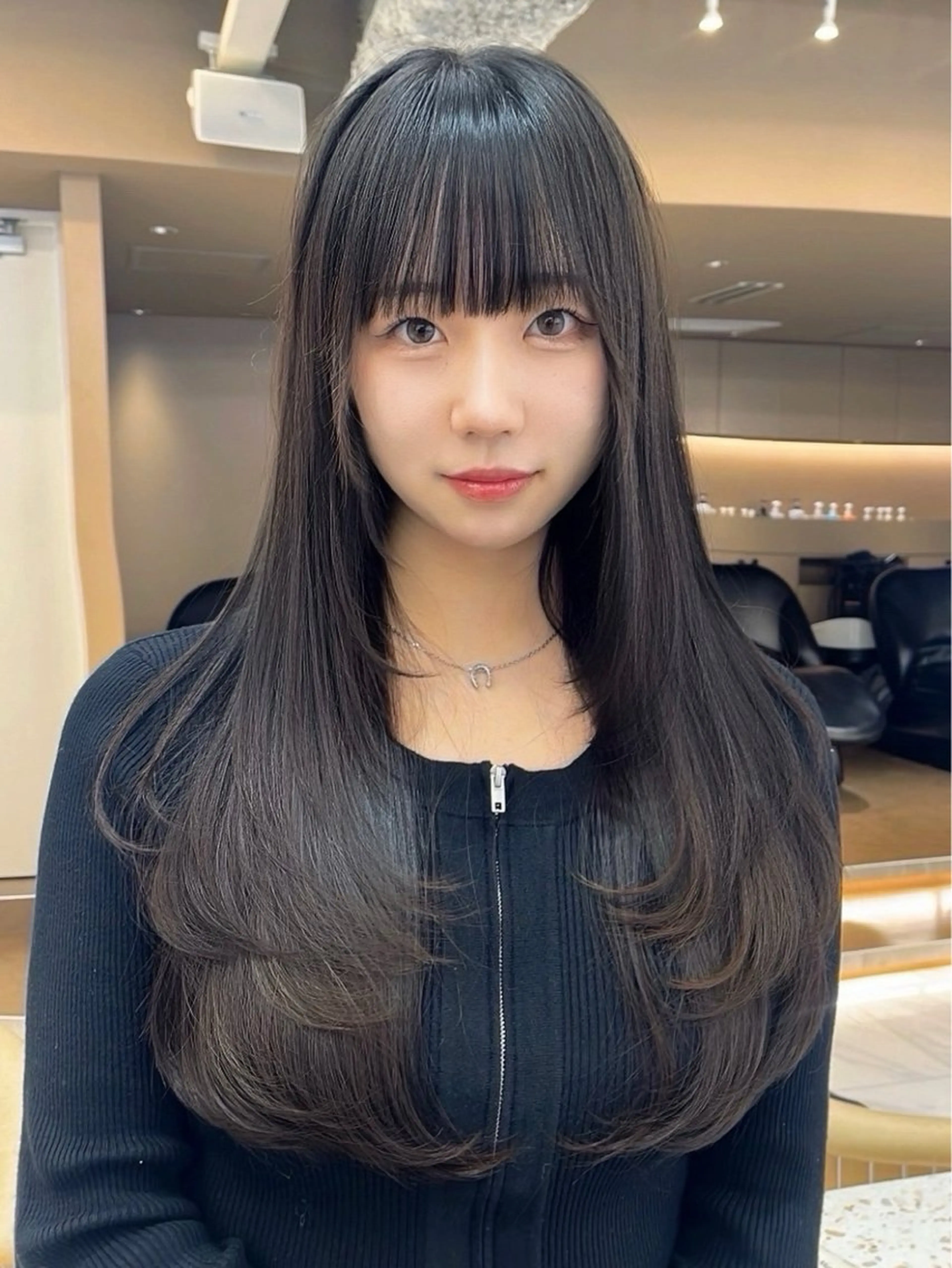 ロング Ma Cherie by Lond所属・としき/韓国/透明 感カラー/レイヤーのヘアスタイル