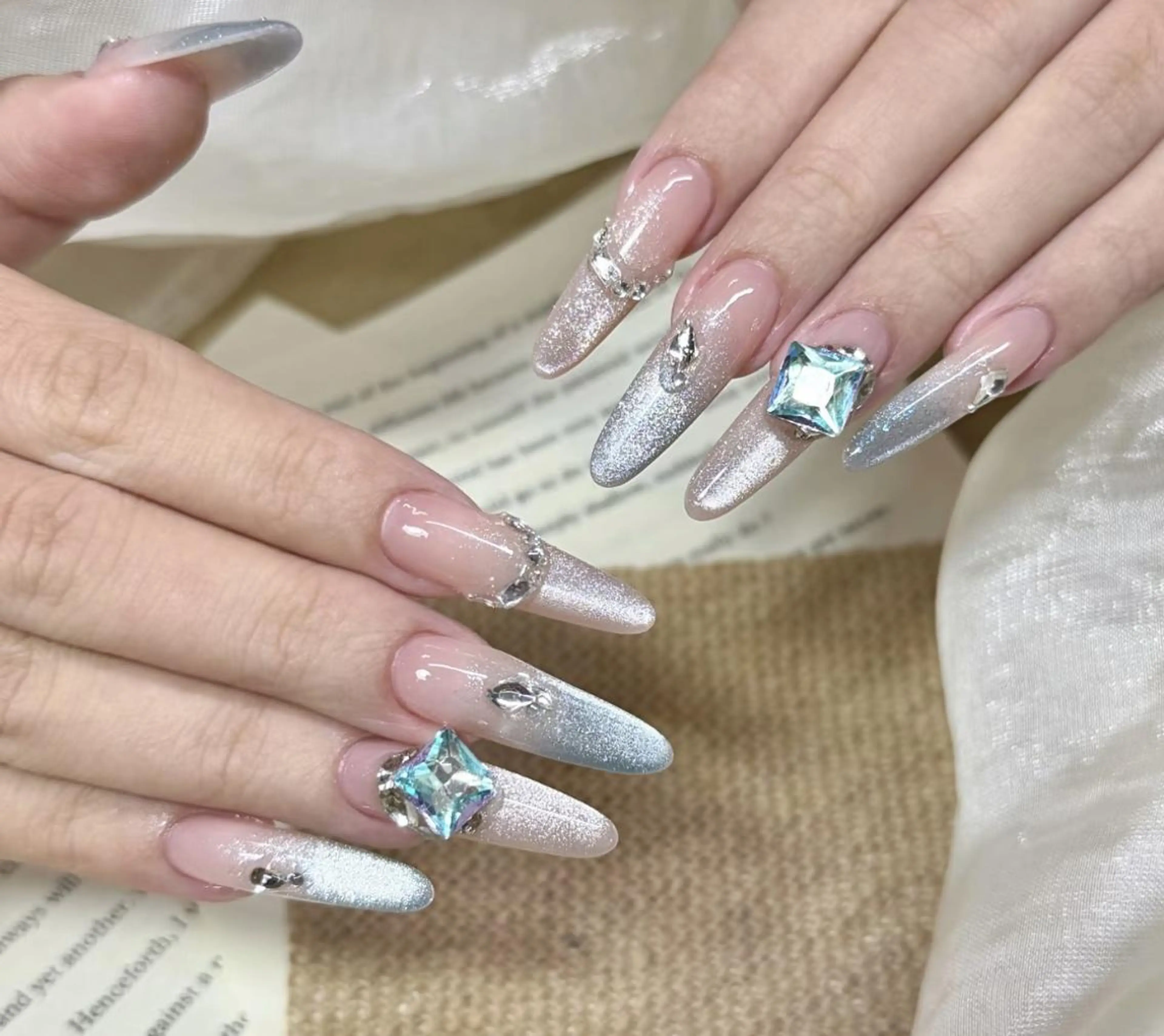 ネイル ハンドネイル エリ🫧 nail池袋東口のネイルデザイン