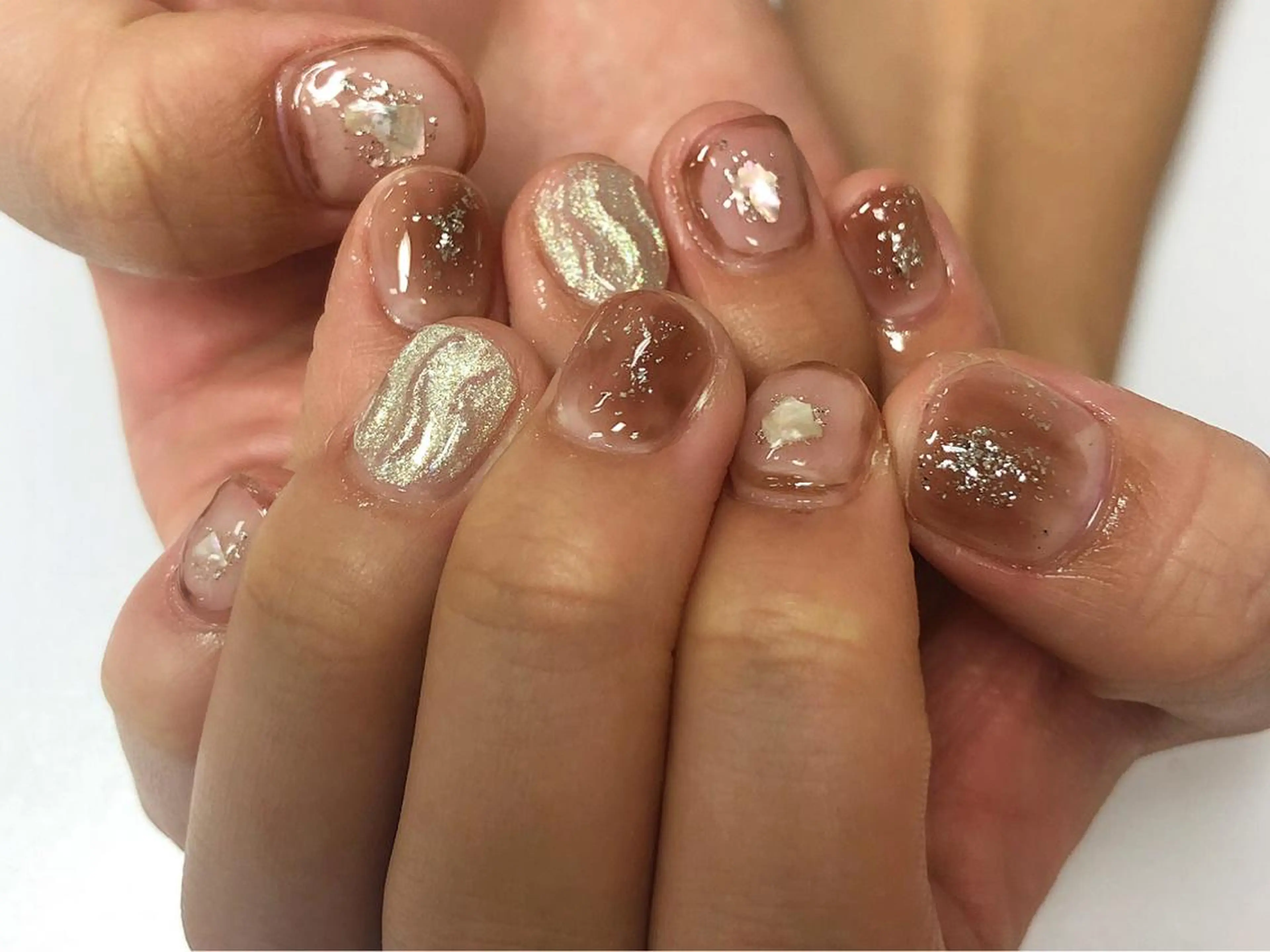 ショート カラー ネイル chéri sinagawaのネイルデザイン