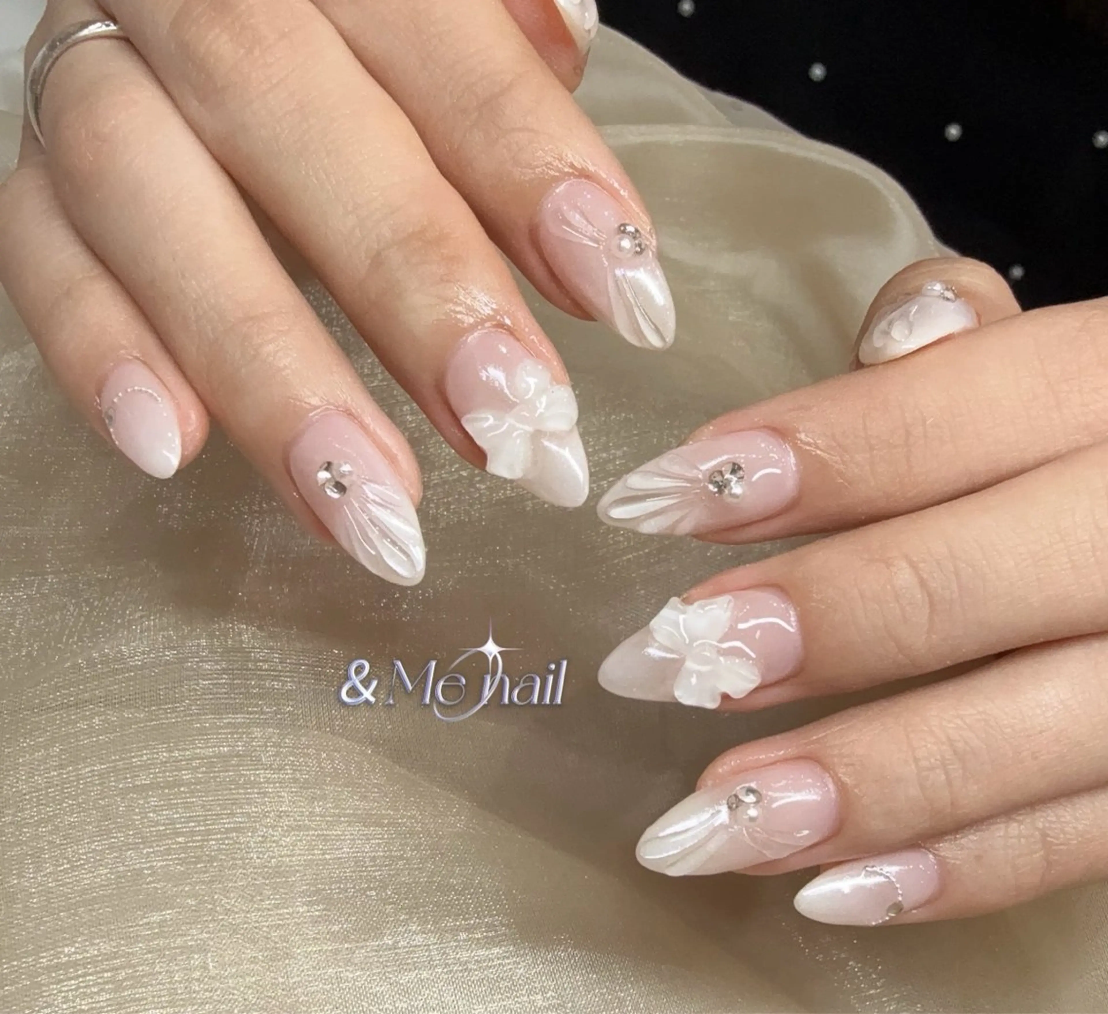 ネイル ハンドネイル &ME シシのネイルデザイン