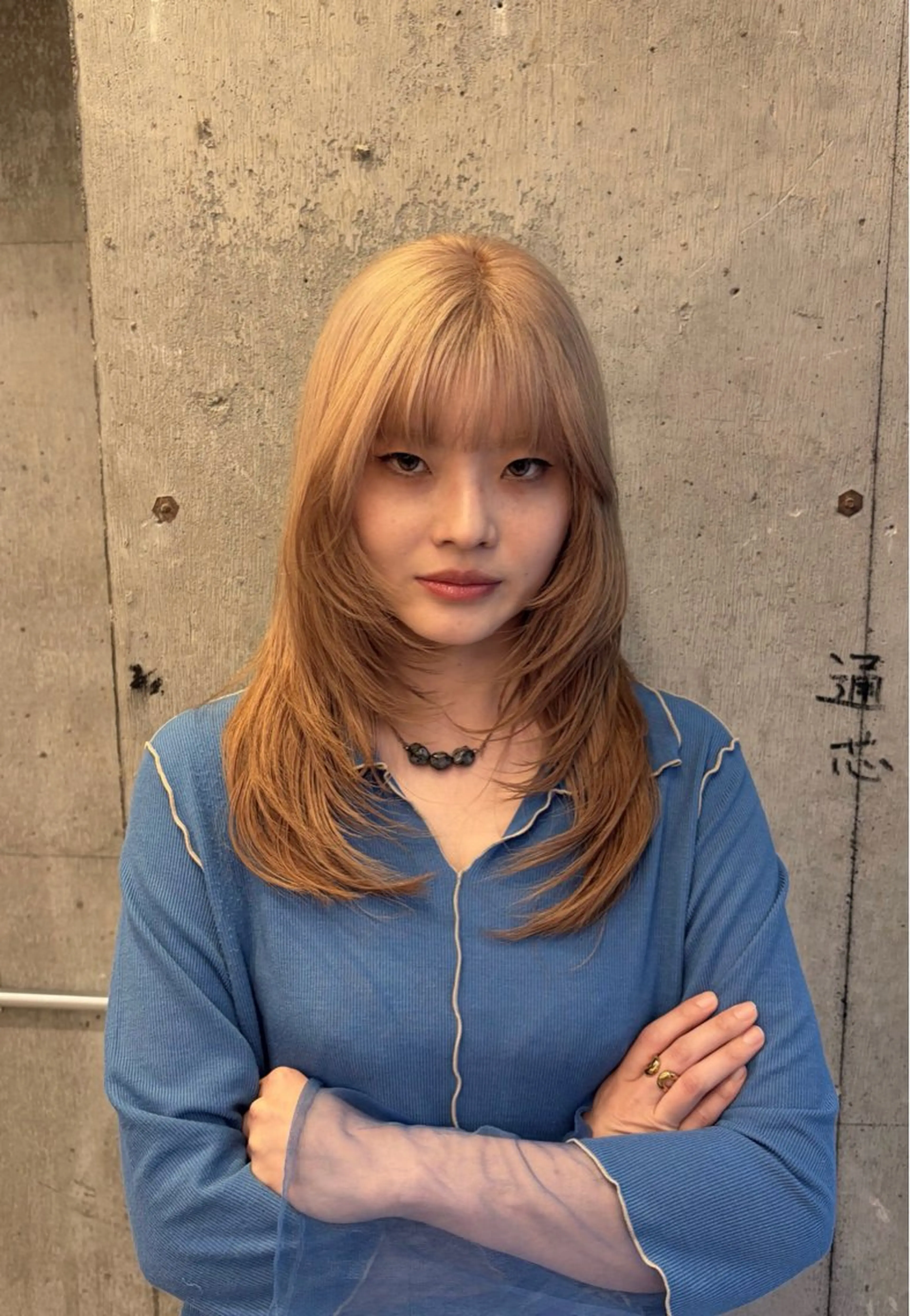 カラー ヘアカラー sara ブリーチカラーのヘアスタイル