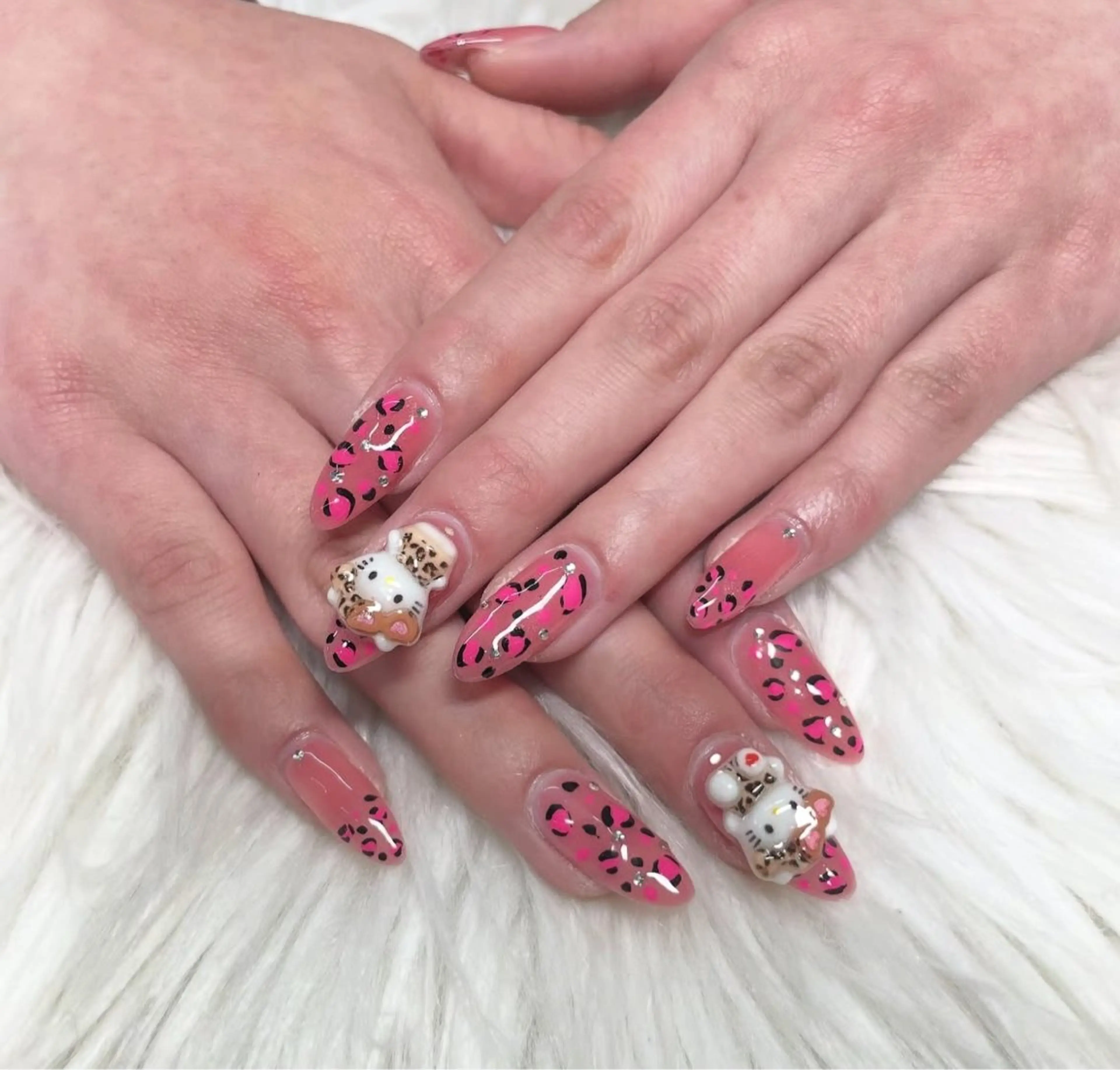 ネイル アニマル柄 ハンドネイル WOLTOKYO 渋谷/RIAのネイルデザイン