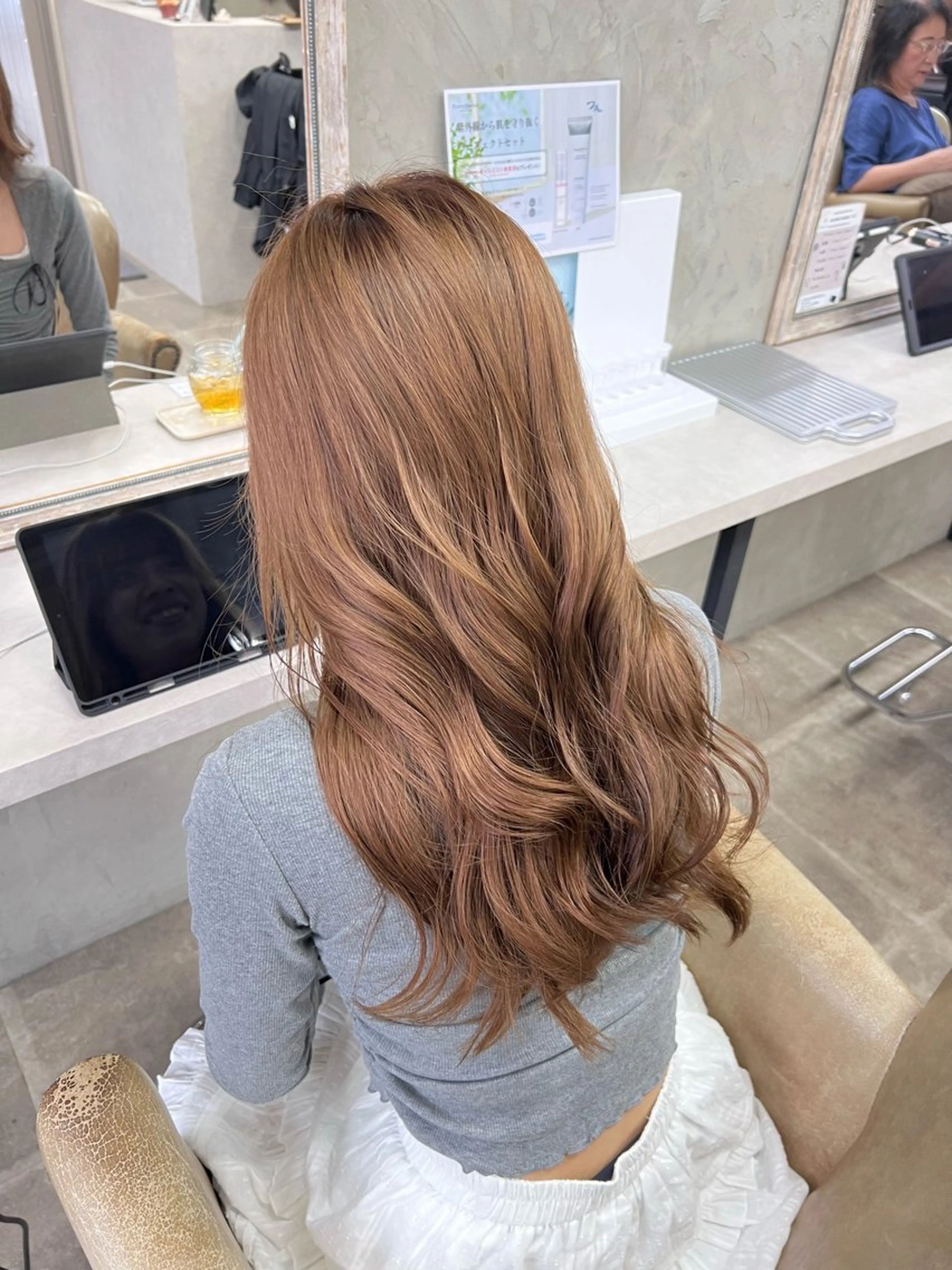 ロング カラー ヘアカラー Blast Erikaのヘアスタイル
