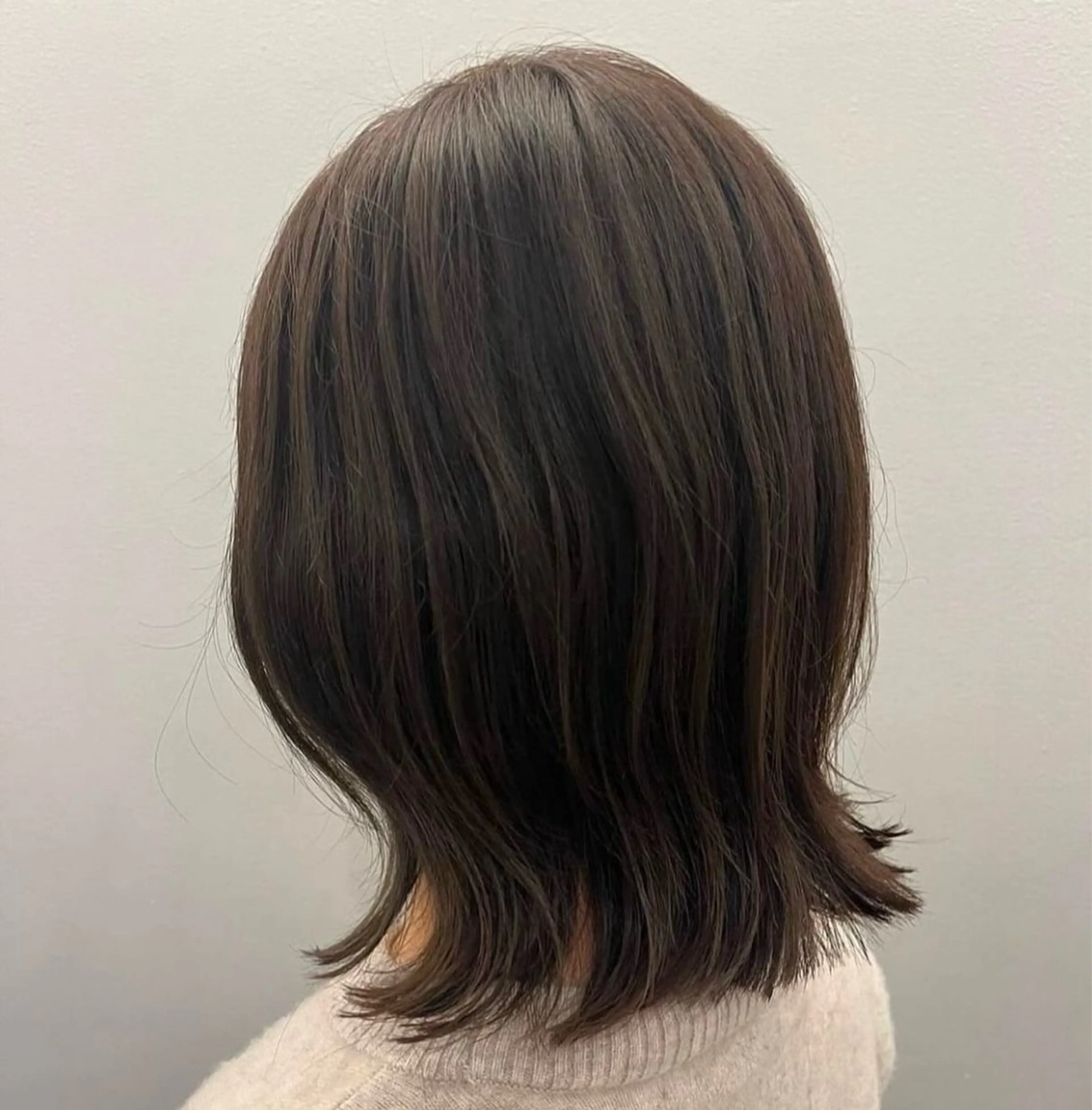 ミディアム 特化✨透明感カラー 白髪染め✨住田緋菜のヘアスタイル