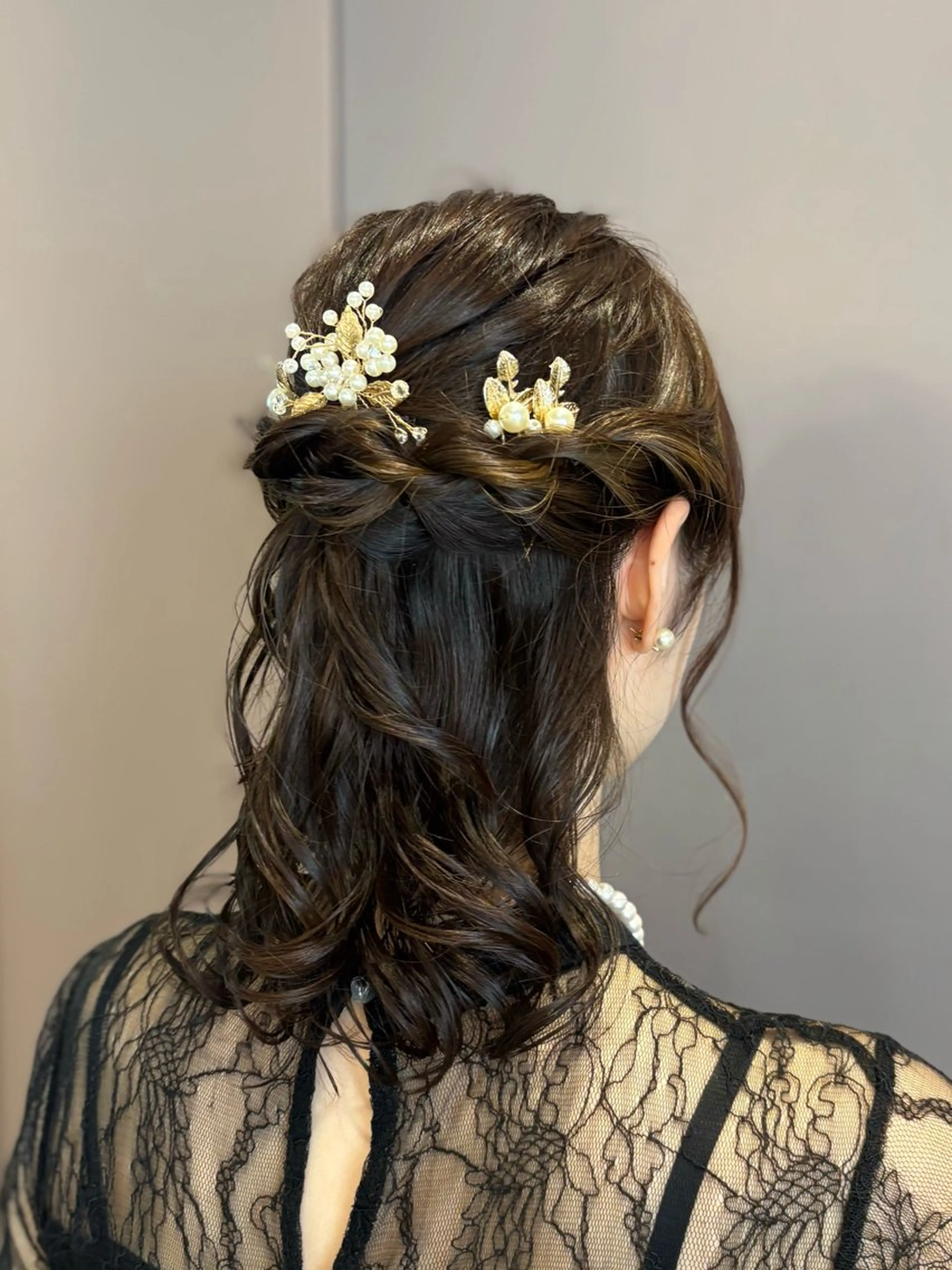 ミディアム ヘアアレンジ ハーフアップ ヘアセット 🎼レイヤー/透明感 カラー/nene♬のヘアスタイル