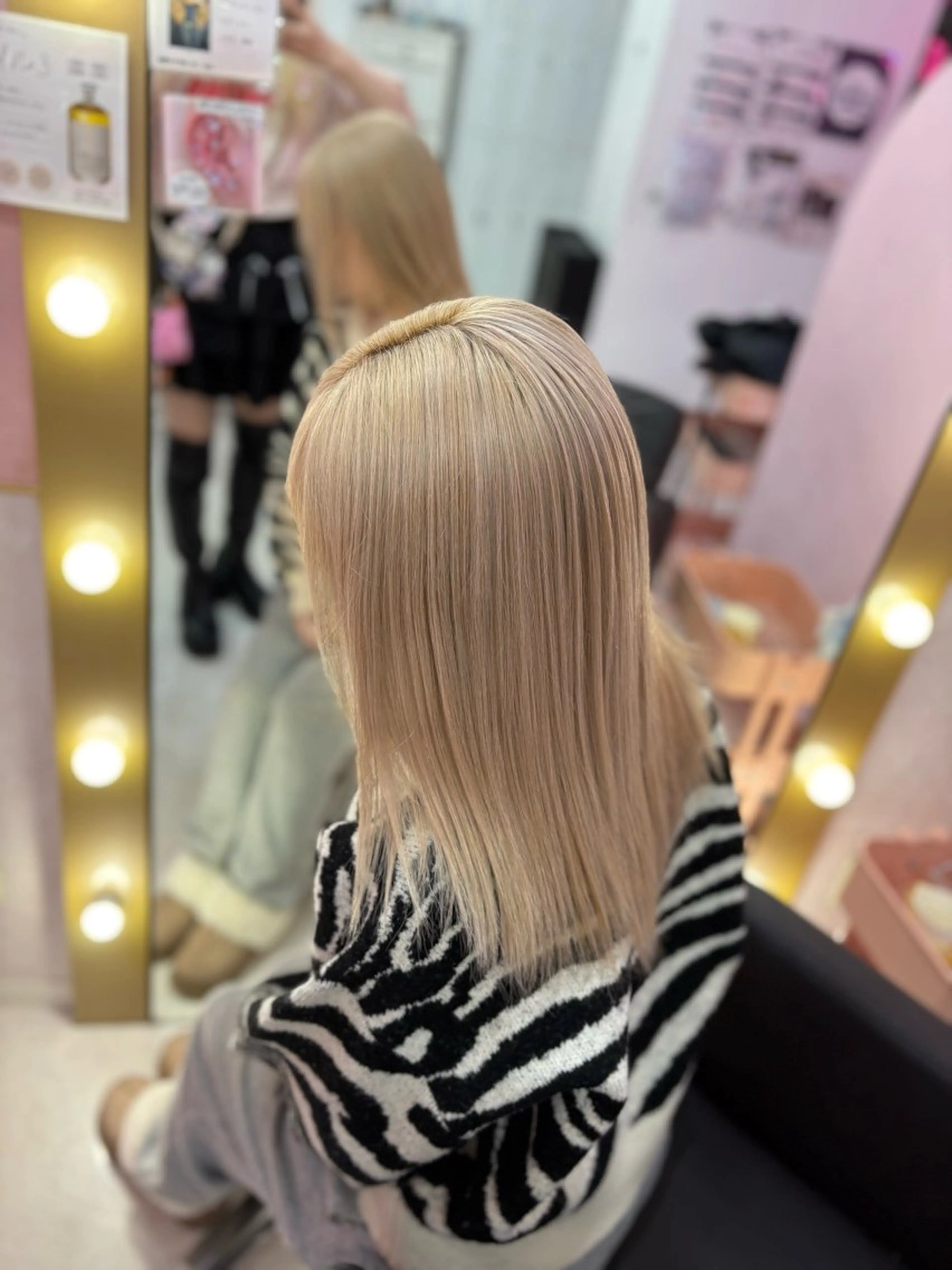 ミディアム カラー 甘ふわgirly🎀 ハイトーン🤍Ramのヘアスタイル