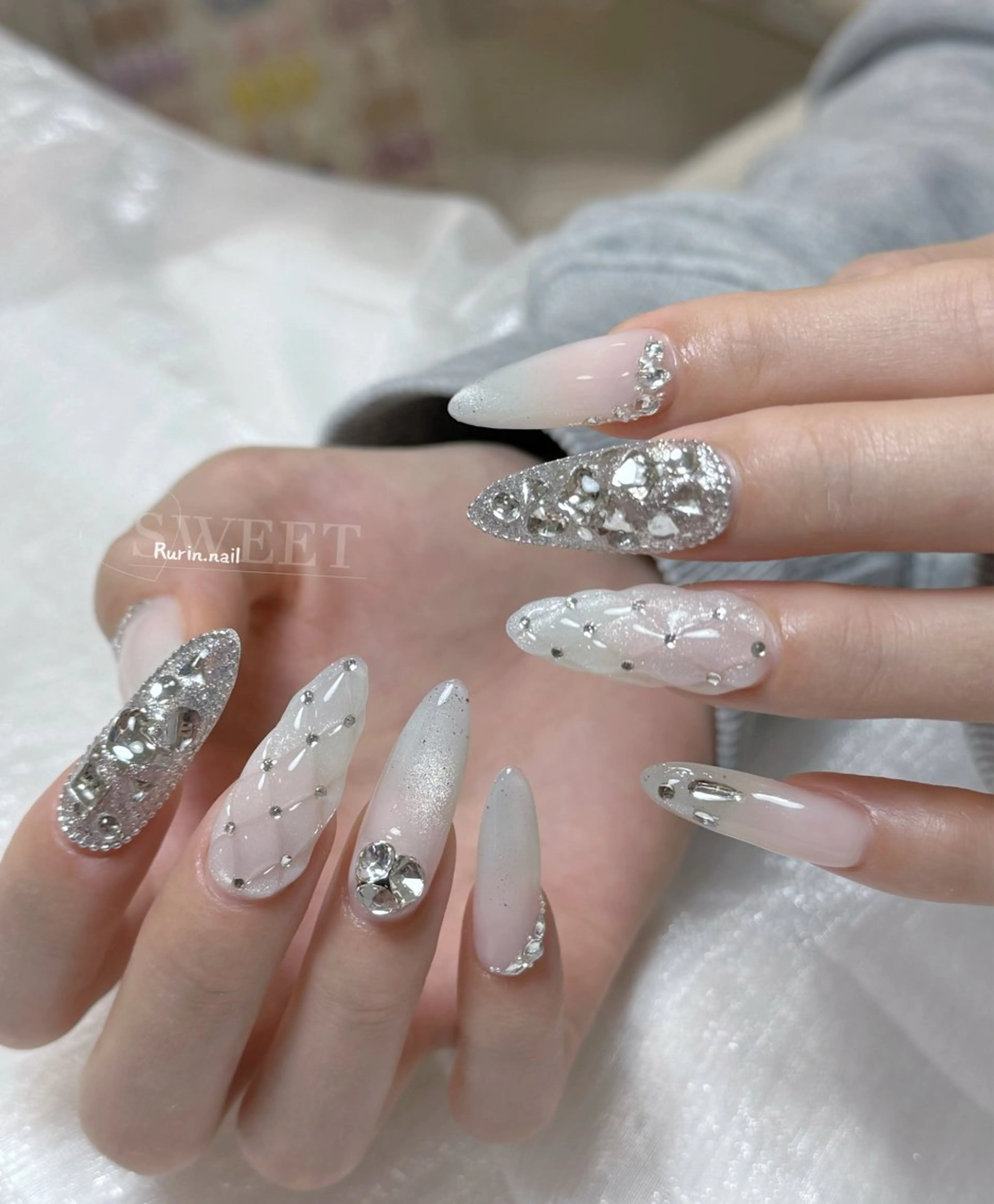 ネイル ハンドネイル ルリン サロン💅のネイルデザイン