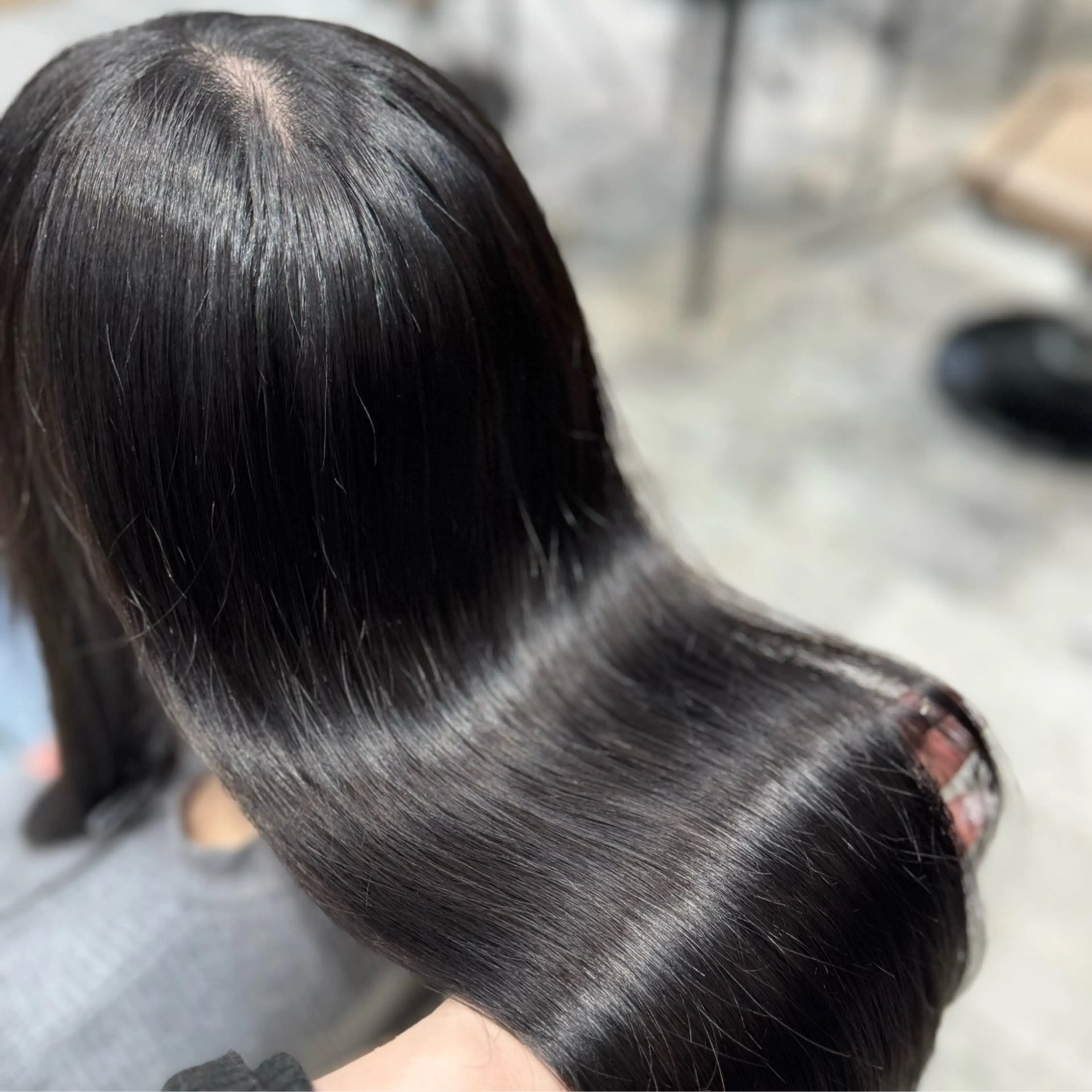 セミロング カラー セミロングパーマ ベージュカラー 黒髪 イルミナカラー 髪質改善 トリートメント レイヤー/顔まわり/ 透明感カラー/れいなのヘアスタイル