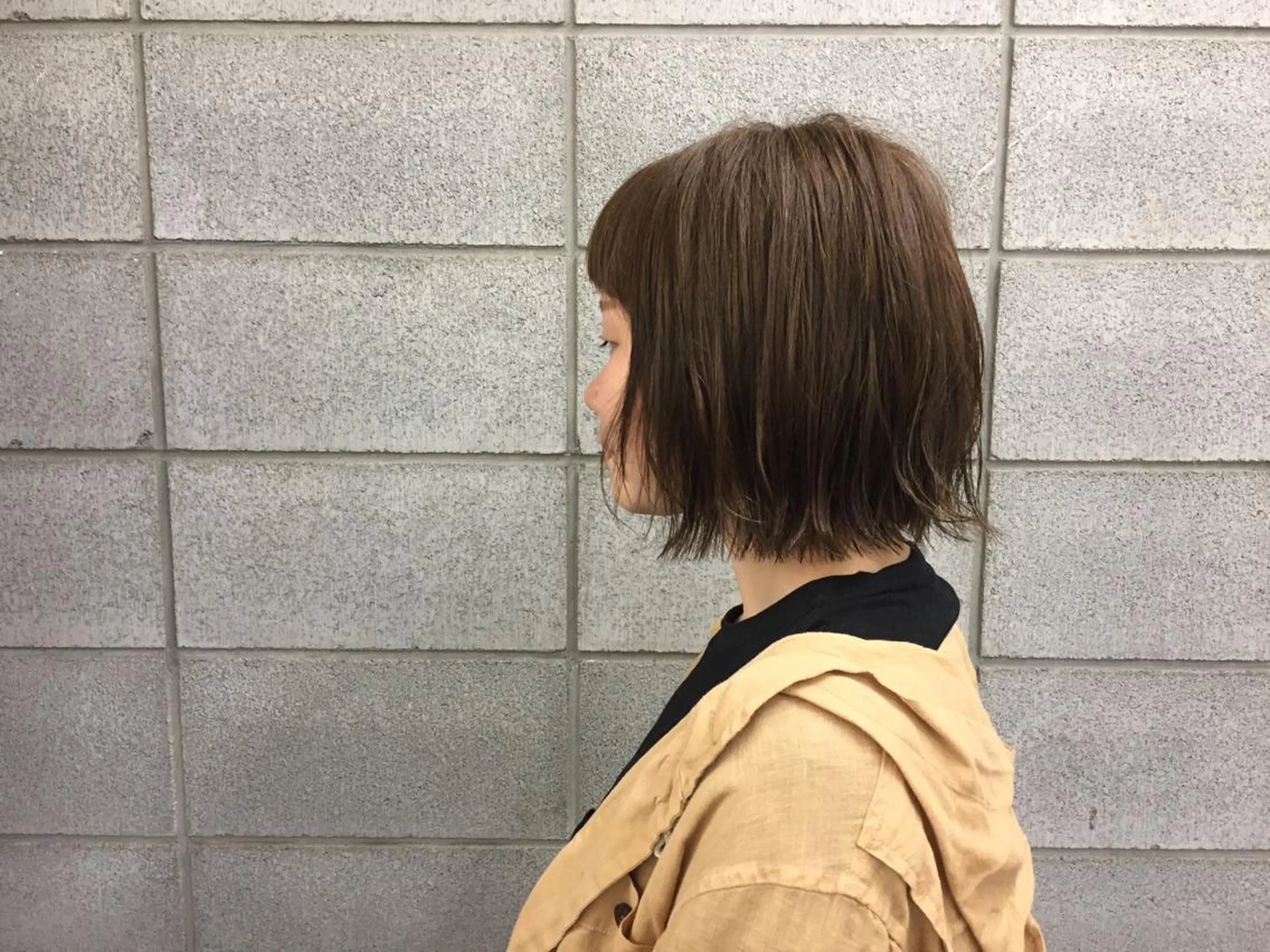 ミディアム カラー ITO YUKIのヘアスタイル