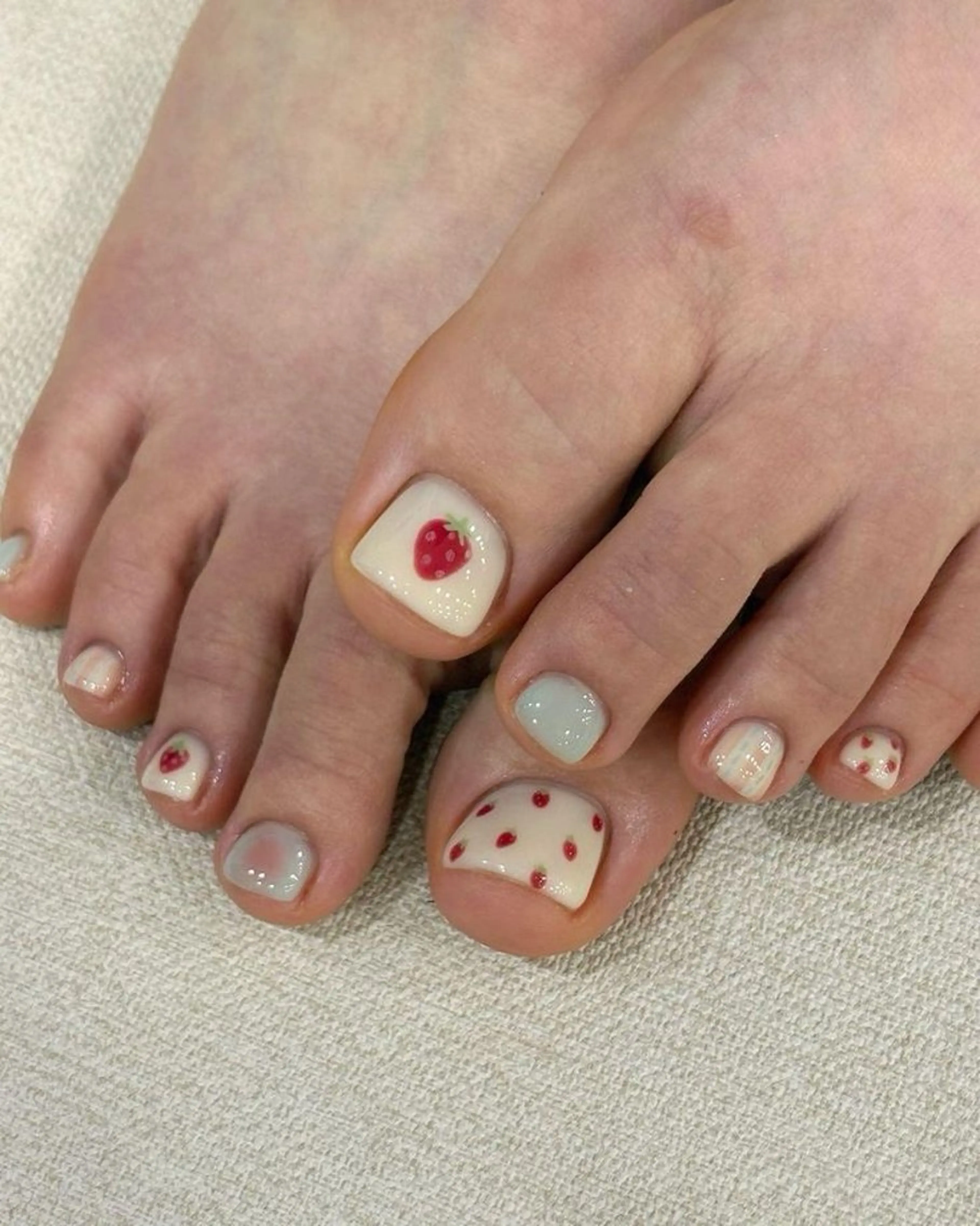 ネイル 韓国ネイル 持ち込み ニュアンスネイル ネイルチップ 冬ネイル RINN ANA.CHUOのネイルデザイン