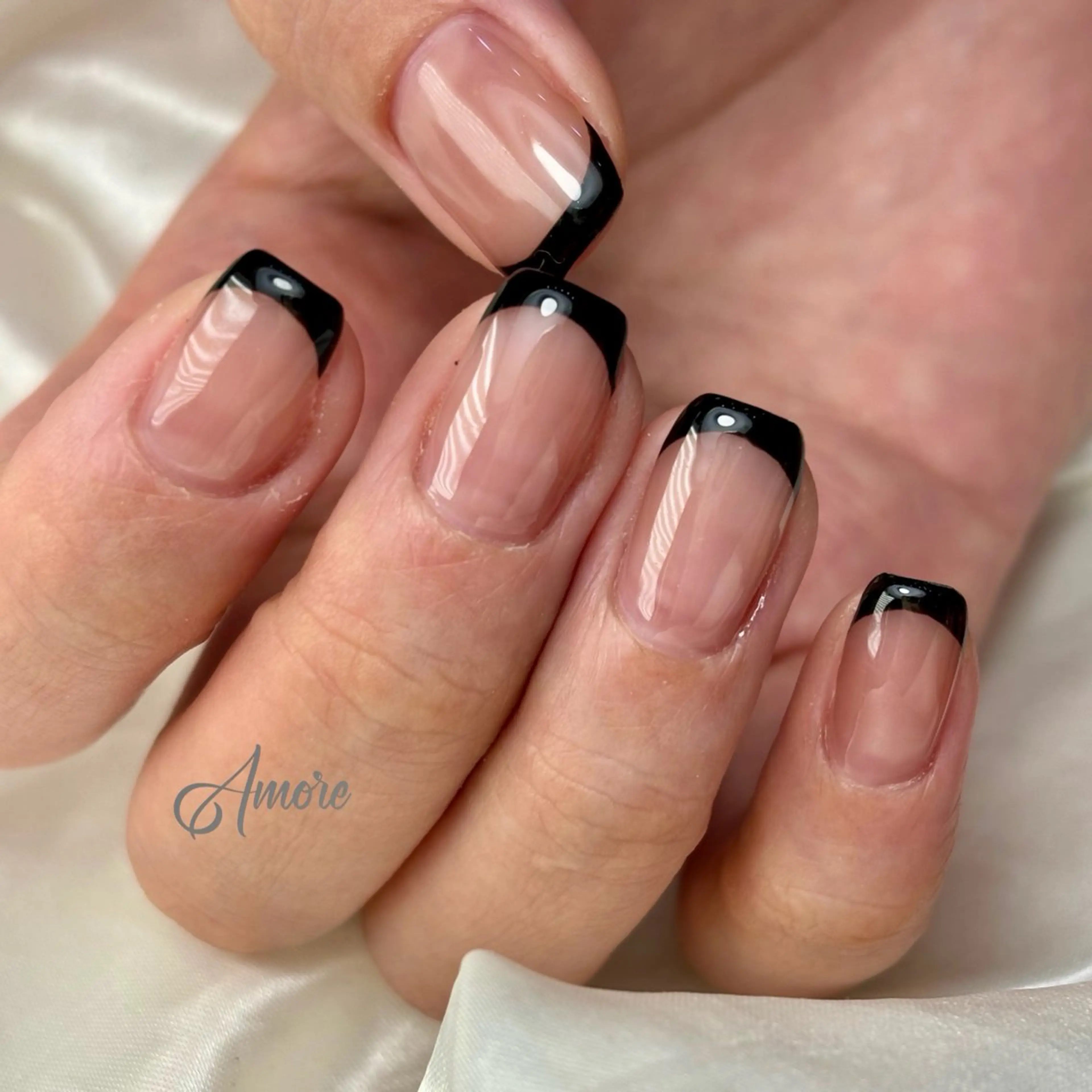 ネイル ジェルネイル キラキラネイル 韓国ネイル マグネットネイル パラジェル You kyehwaのネイルデザイン