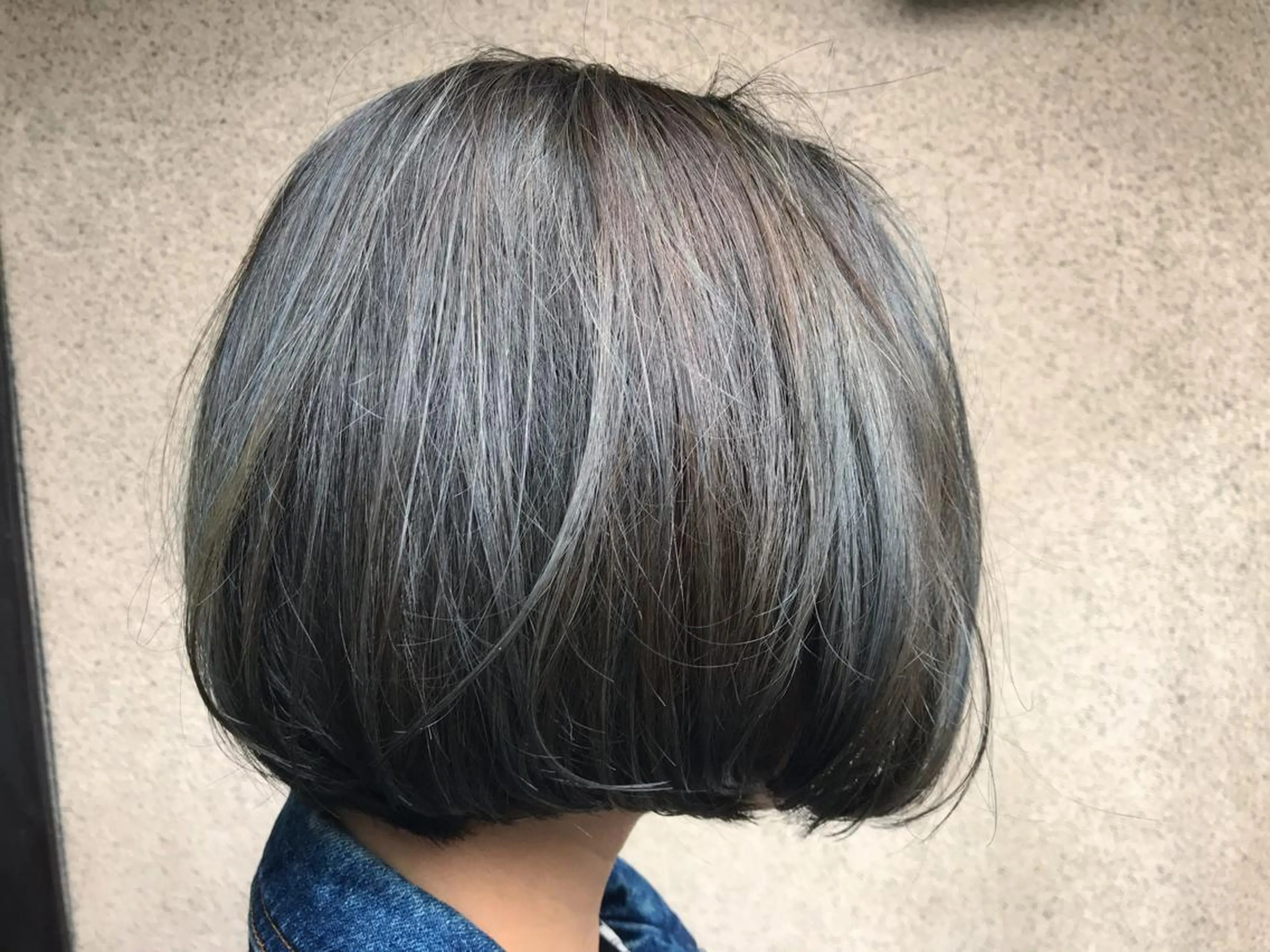 ショート カラー 透明感カラー イルミナカラー vato バトのヘアスタイル