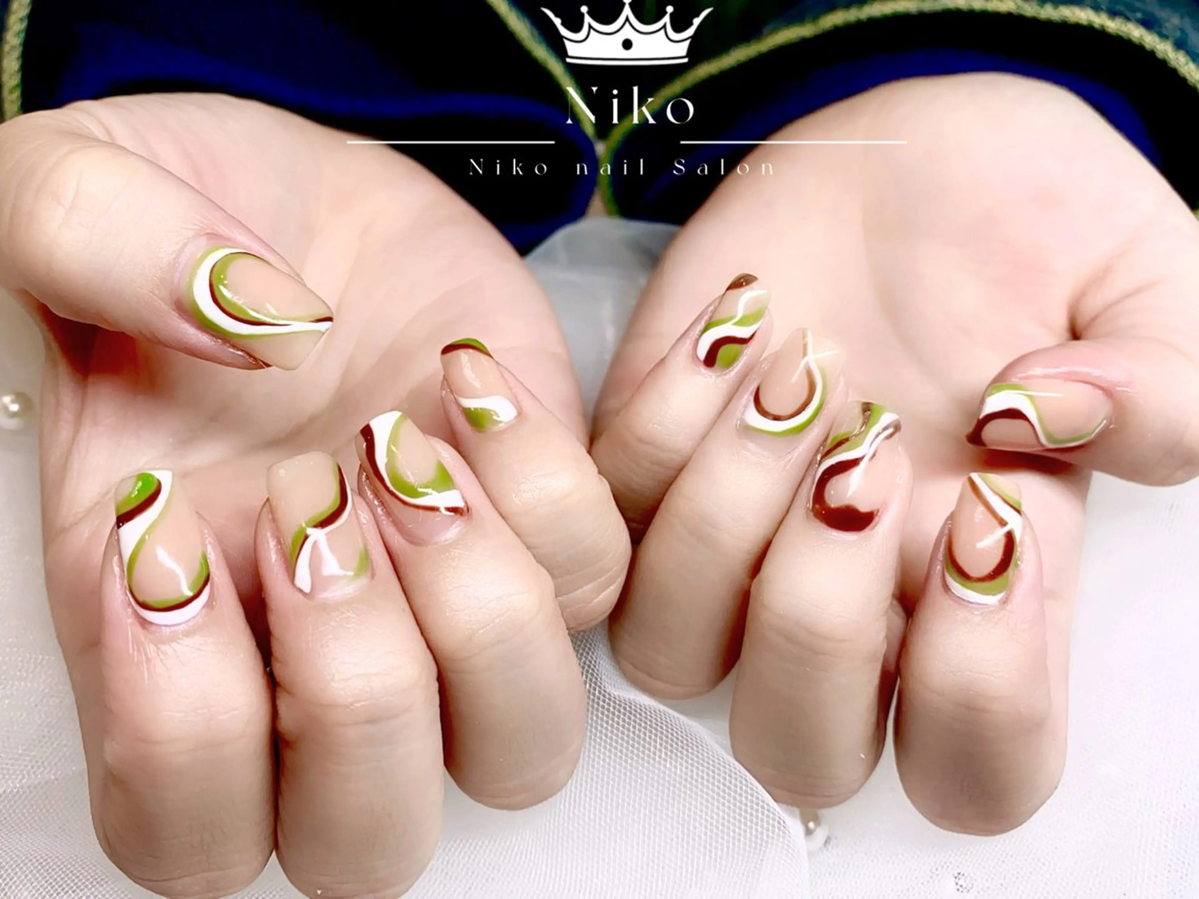 ネイル ジェルネイル ハート 韓国ネイル ニュアンスネイル パラジェル Niko nailサロンのネイルデザイン