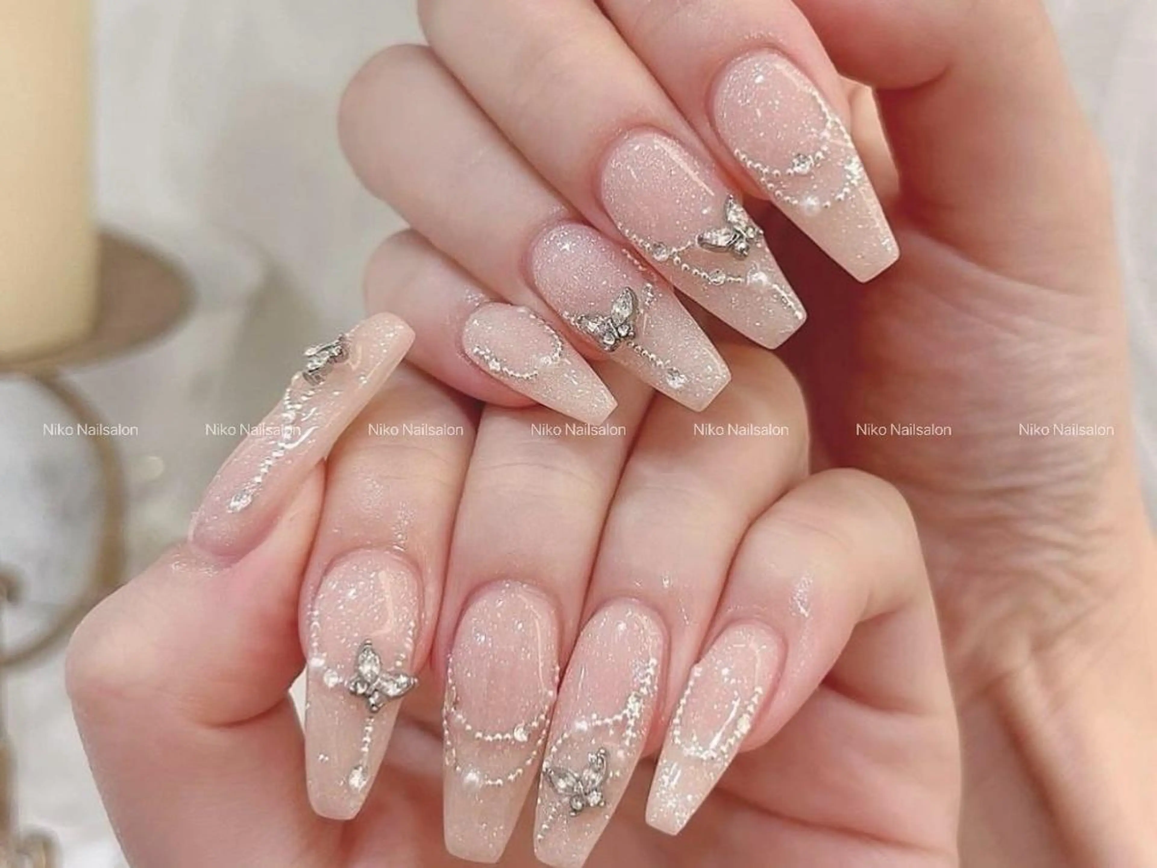 ネイル 長さ出し フットネイル フレンチネイル ジェルネイル ガラスフレンチ Nikoネイルサロン 本八幡店のネイルデザイン