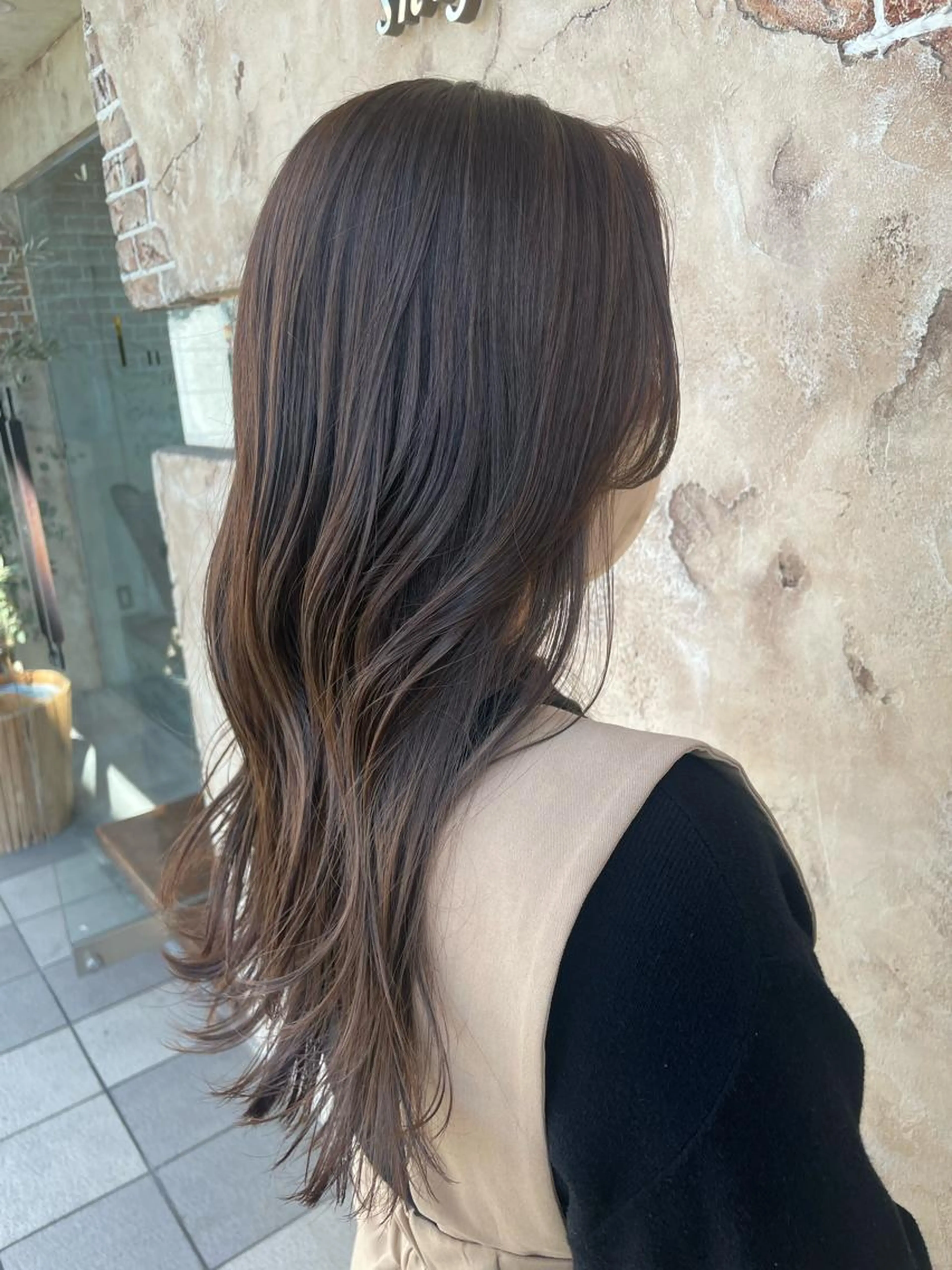 【最先端ツヤカラー】カット+超高濃度水素ケアカラー+美潤トリートメント🌿の写真