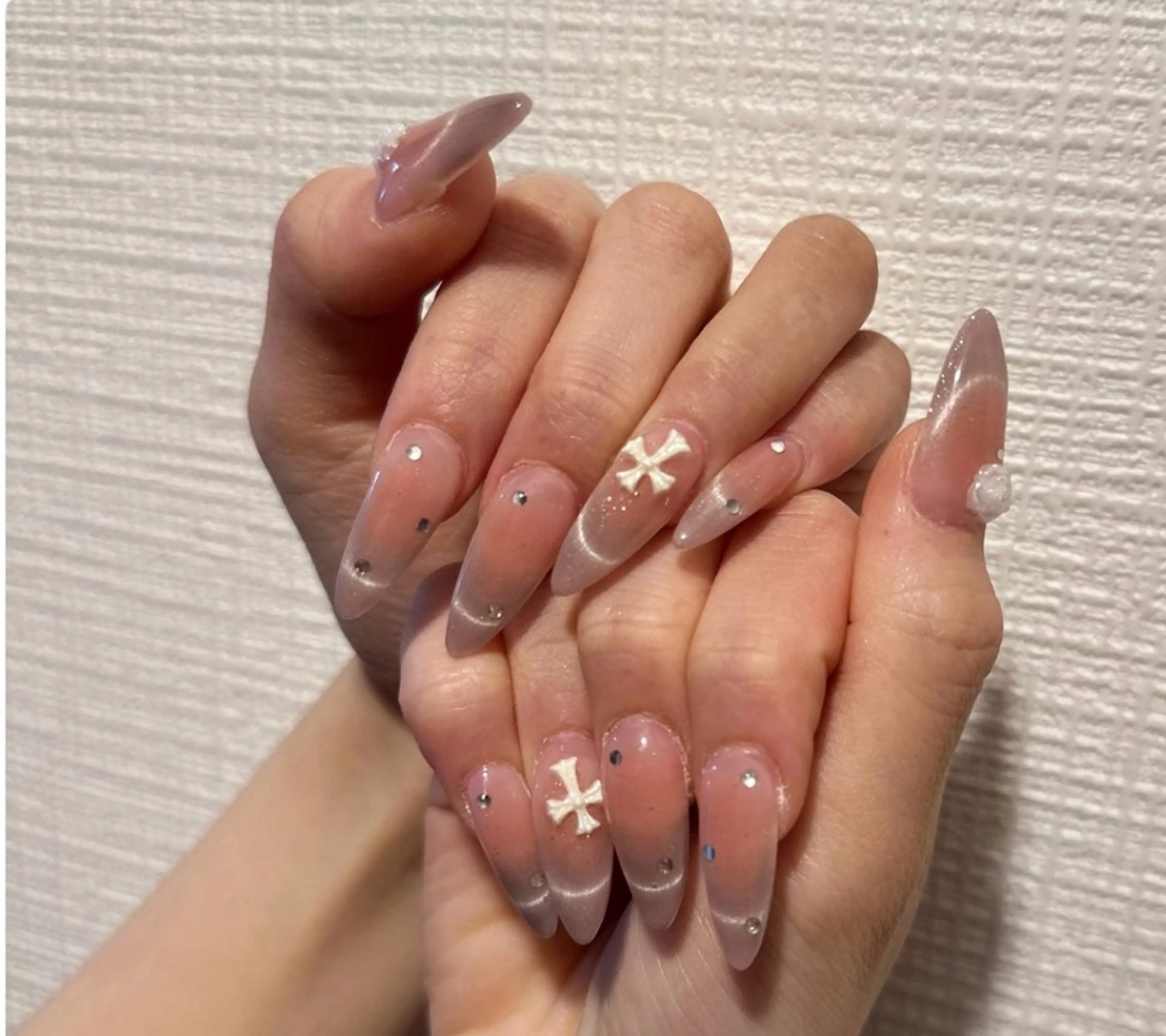 ネイル ハンドネイル 長さ出し専門 パーツのネイルデザイン