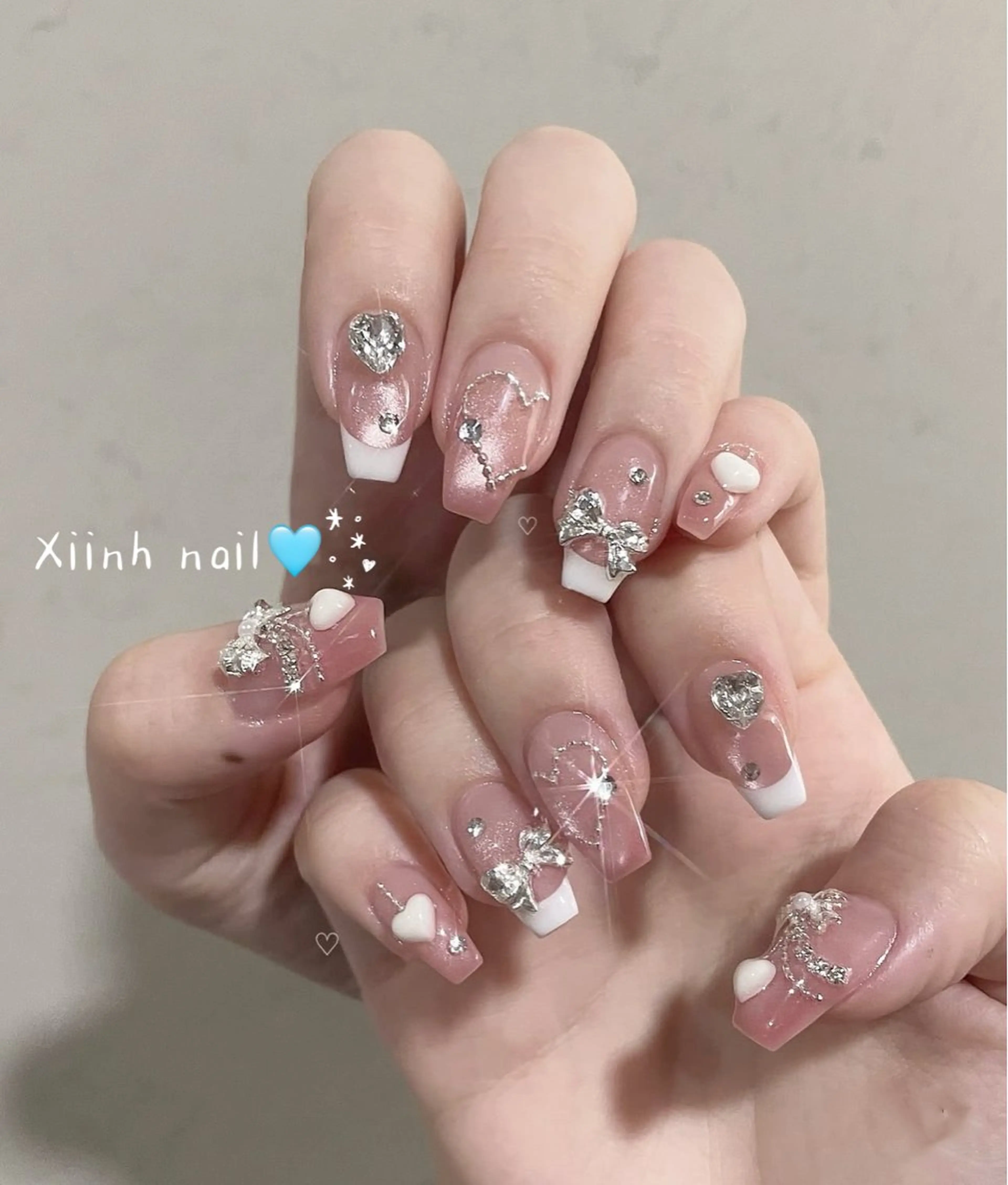 ネイル ブラウン チークネイル 桜ネイル 長さ出し フットネイル ハンドネイル XIINH NAIL SALONのネイルデザイン