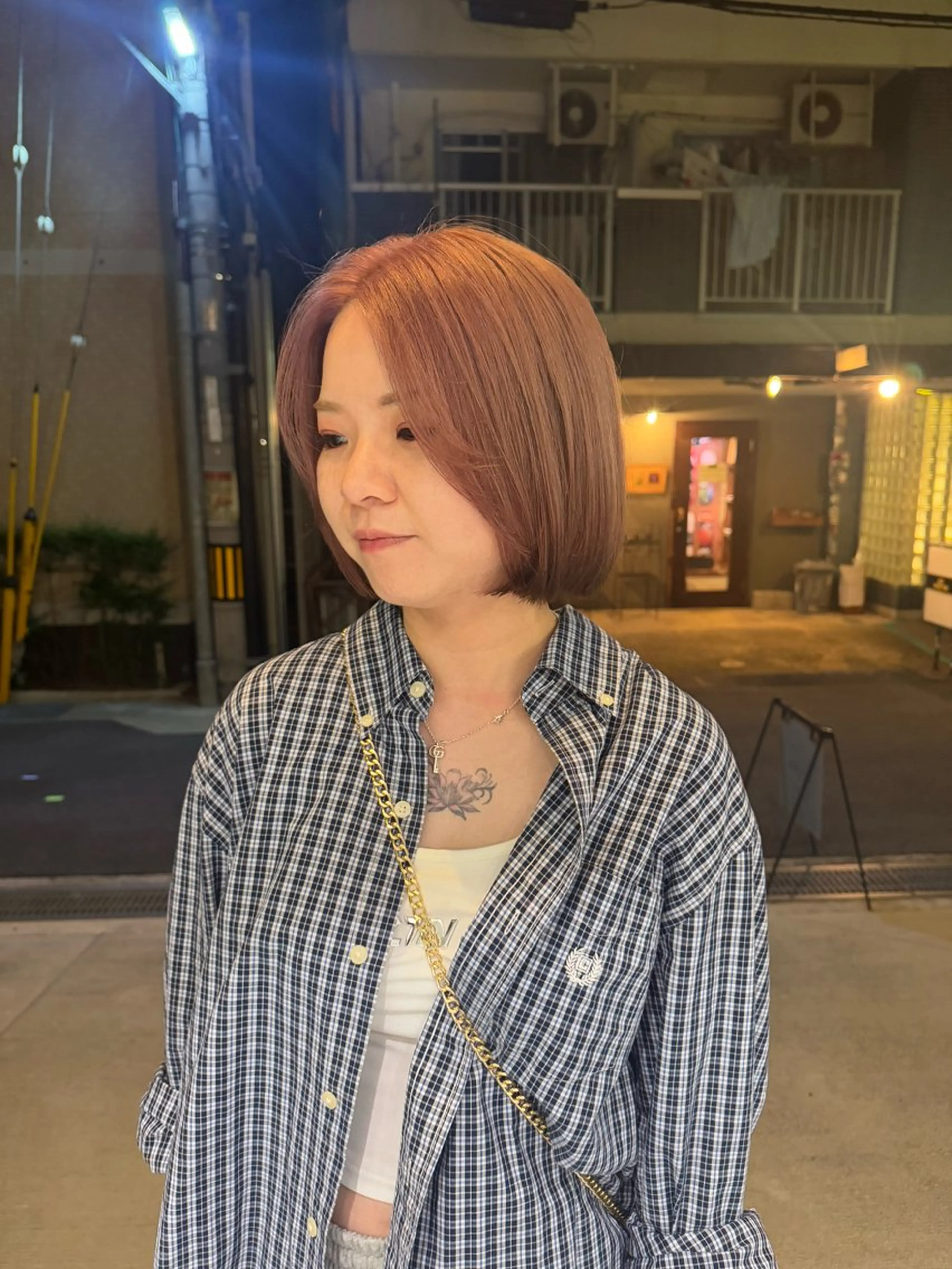 ショート カラー デザインカラー カット ヘアカラー トリートメント ハイトーン/ベージュ /レイヤー :遥香のヘアスタイル