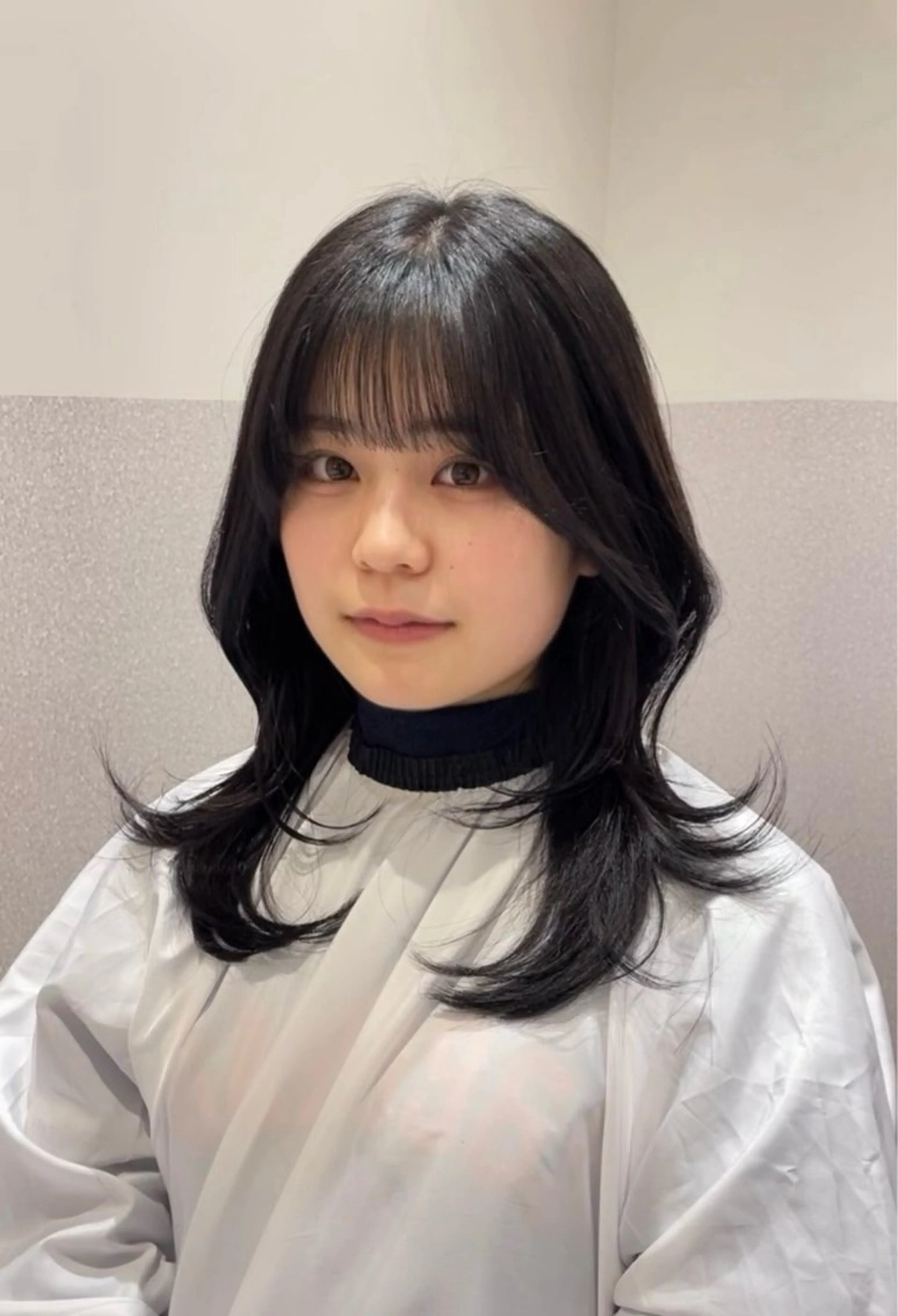 セミロング ハッシュカット ハイレイヤー 韓国風ヘア レイヤーカット カット ヘアカラー トリートメント ❤︎︎韓国ヘア❤︎︎ 𝑺𝒉𝒊𝒉𝒐のヘアスタイル