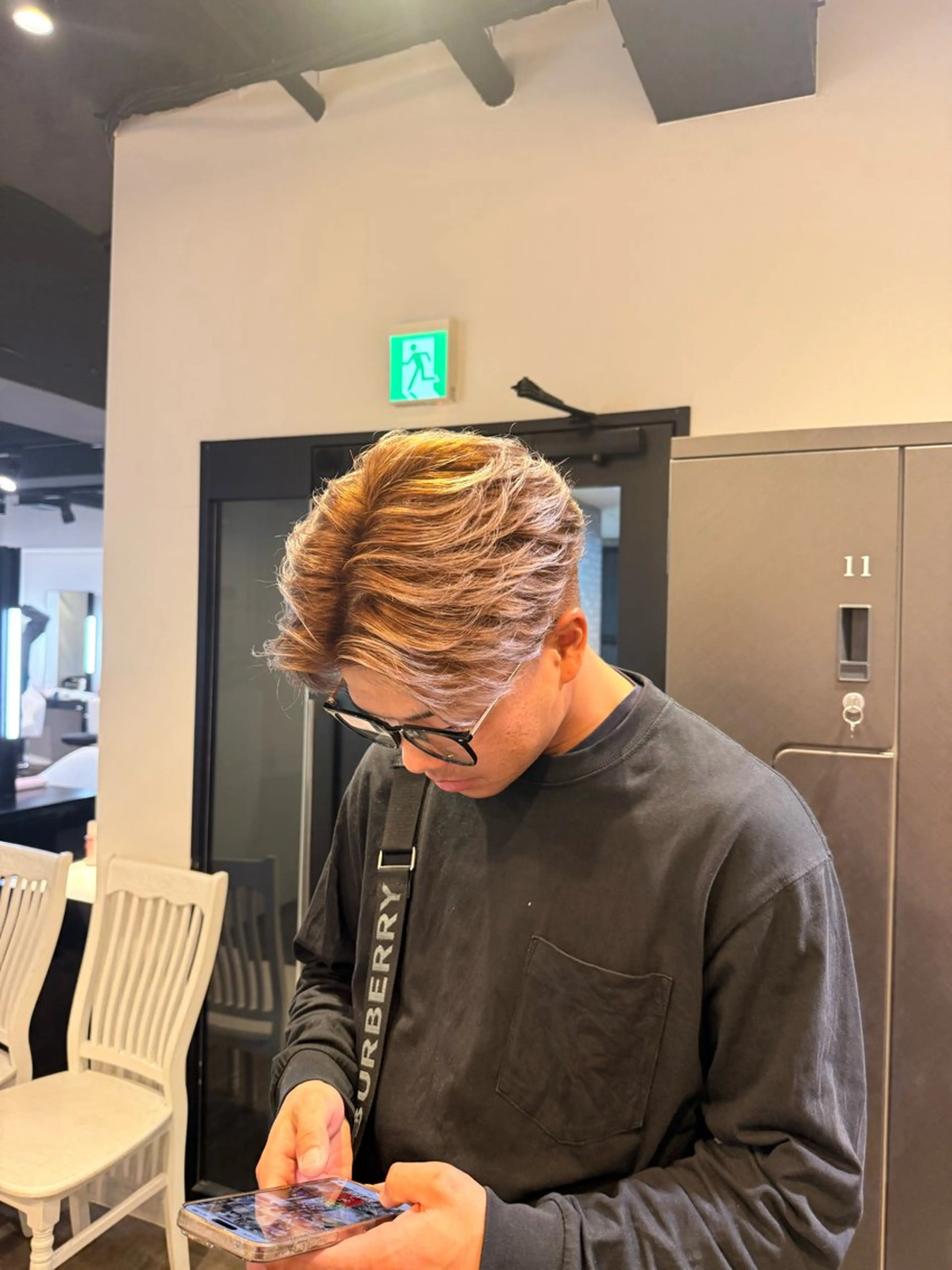 ショート カラー メンズ ヘアカラー レイヤー/艶カラー ROKUのヘアスタイル