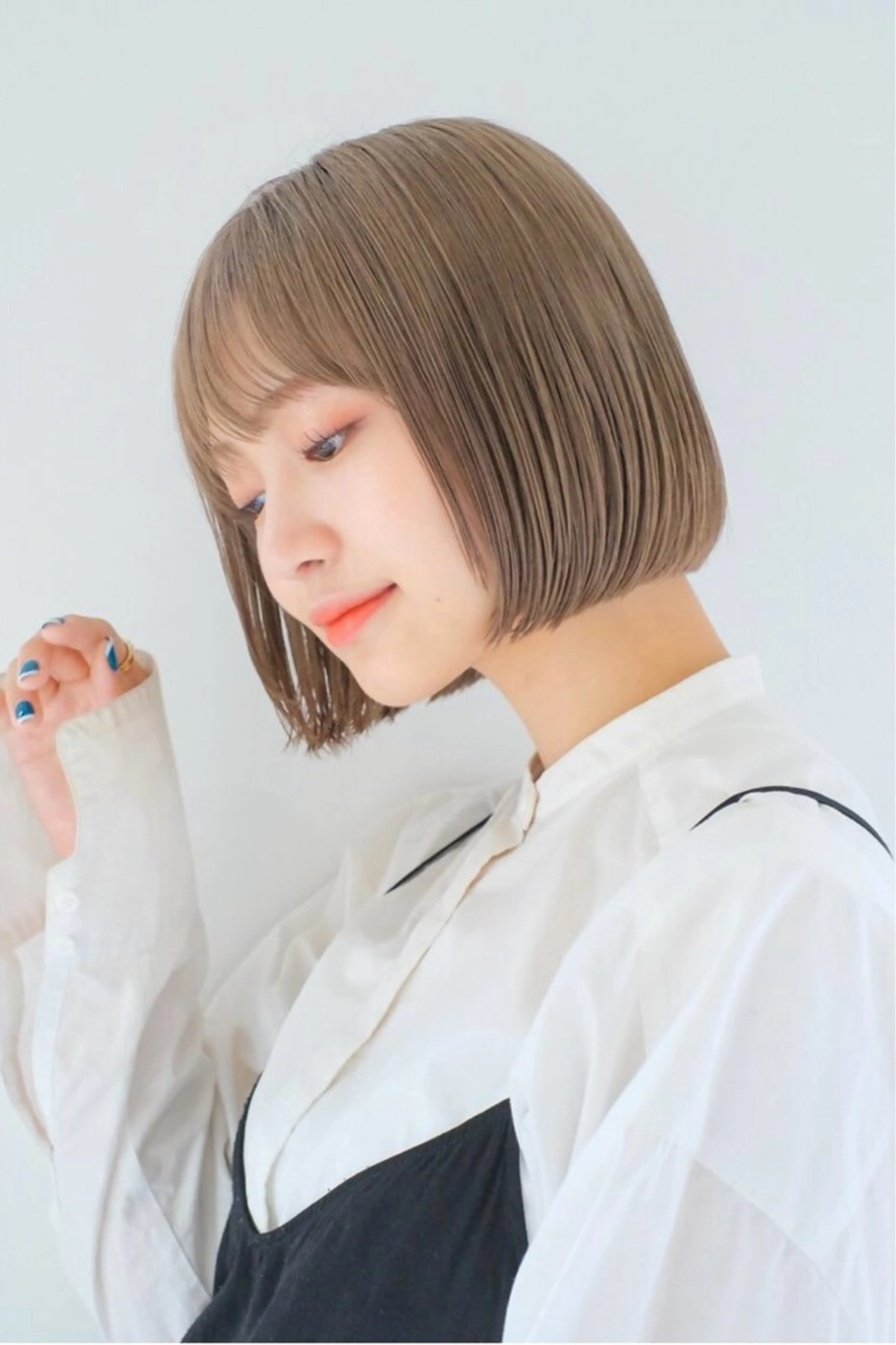 ミディアム カラー ヘアアレンジ カット ヘアカラー 似合わせカットカラー 💎モエのヘアスタイル
