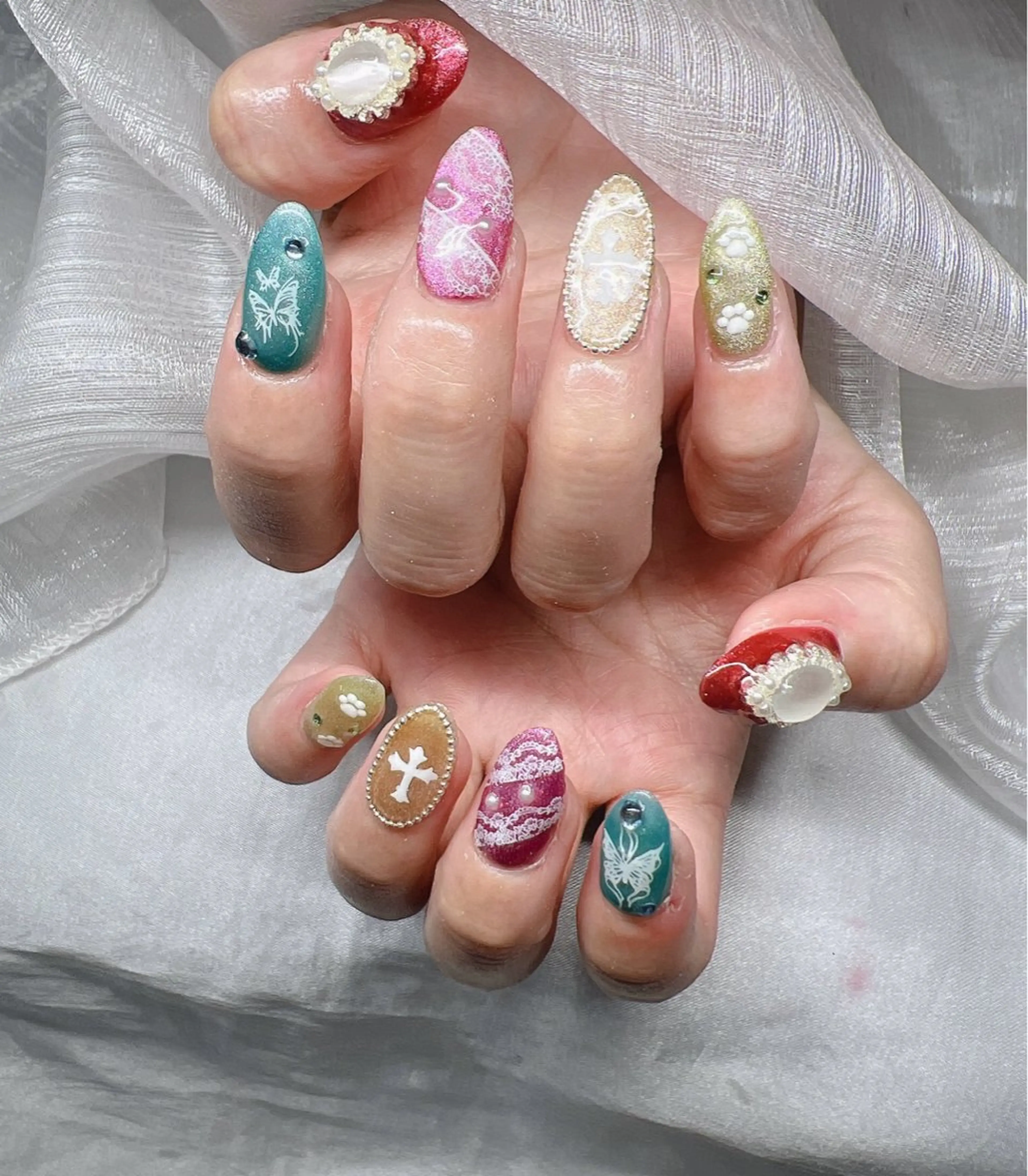 ネイル ハンドネイル Lee Nailsのネイルデザイン