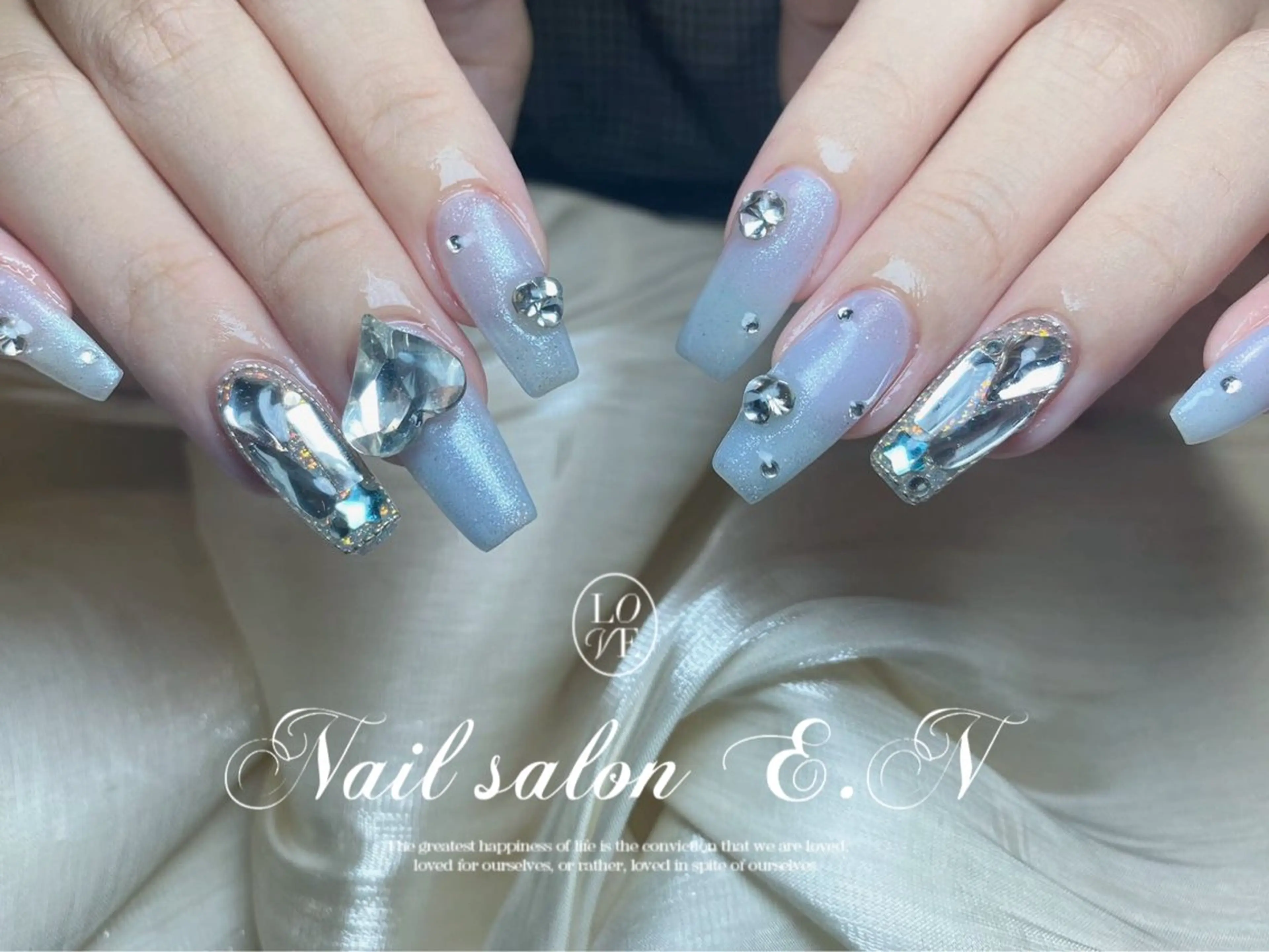 ネイル E.N🦋 長さ出し/持ち込みのネイルデザイン