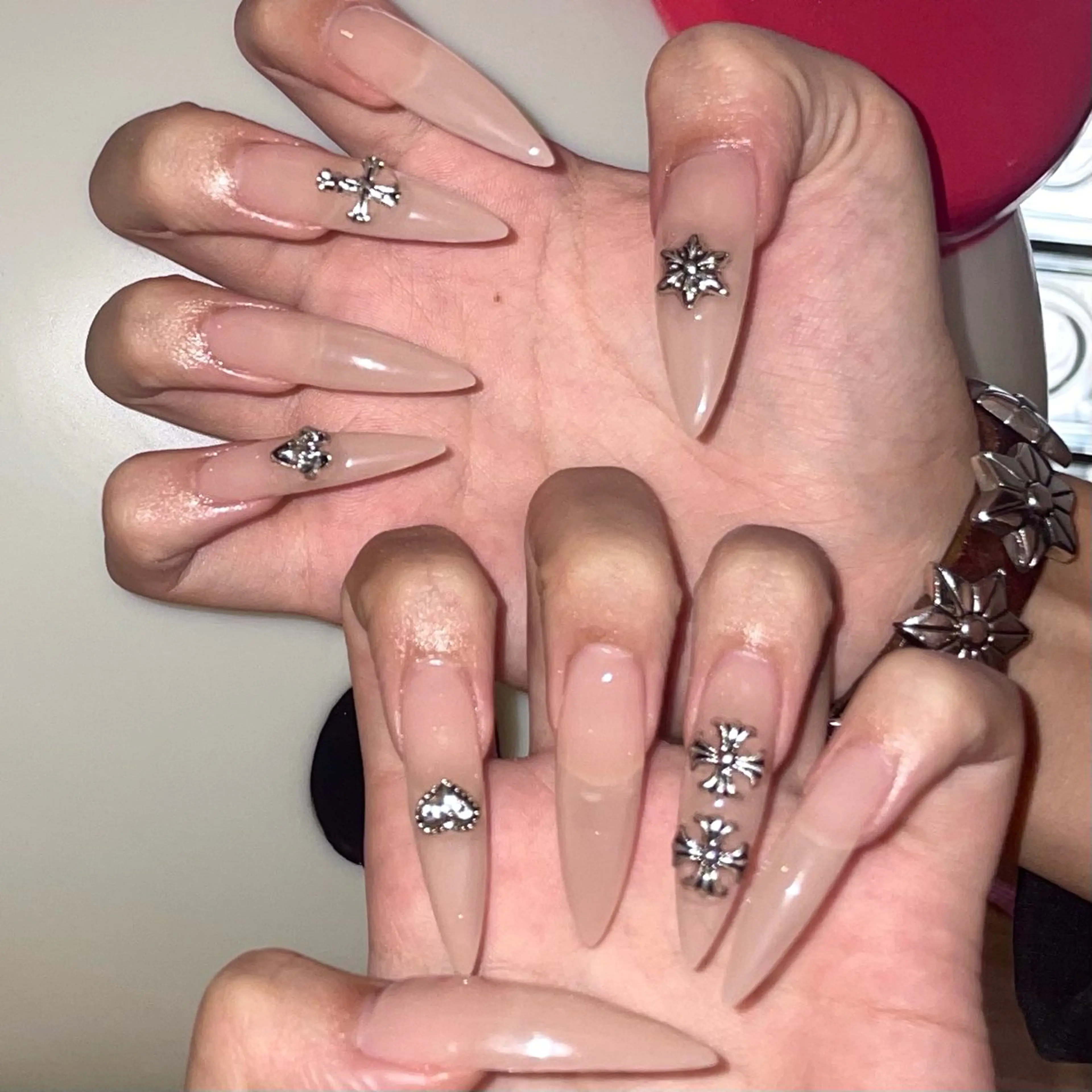 ネイル 持ち込み ハンドネイル Nail ヌシん家 AKANEのネイルデザイン