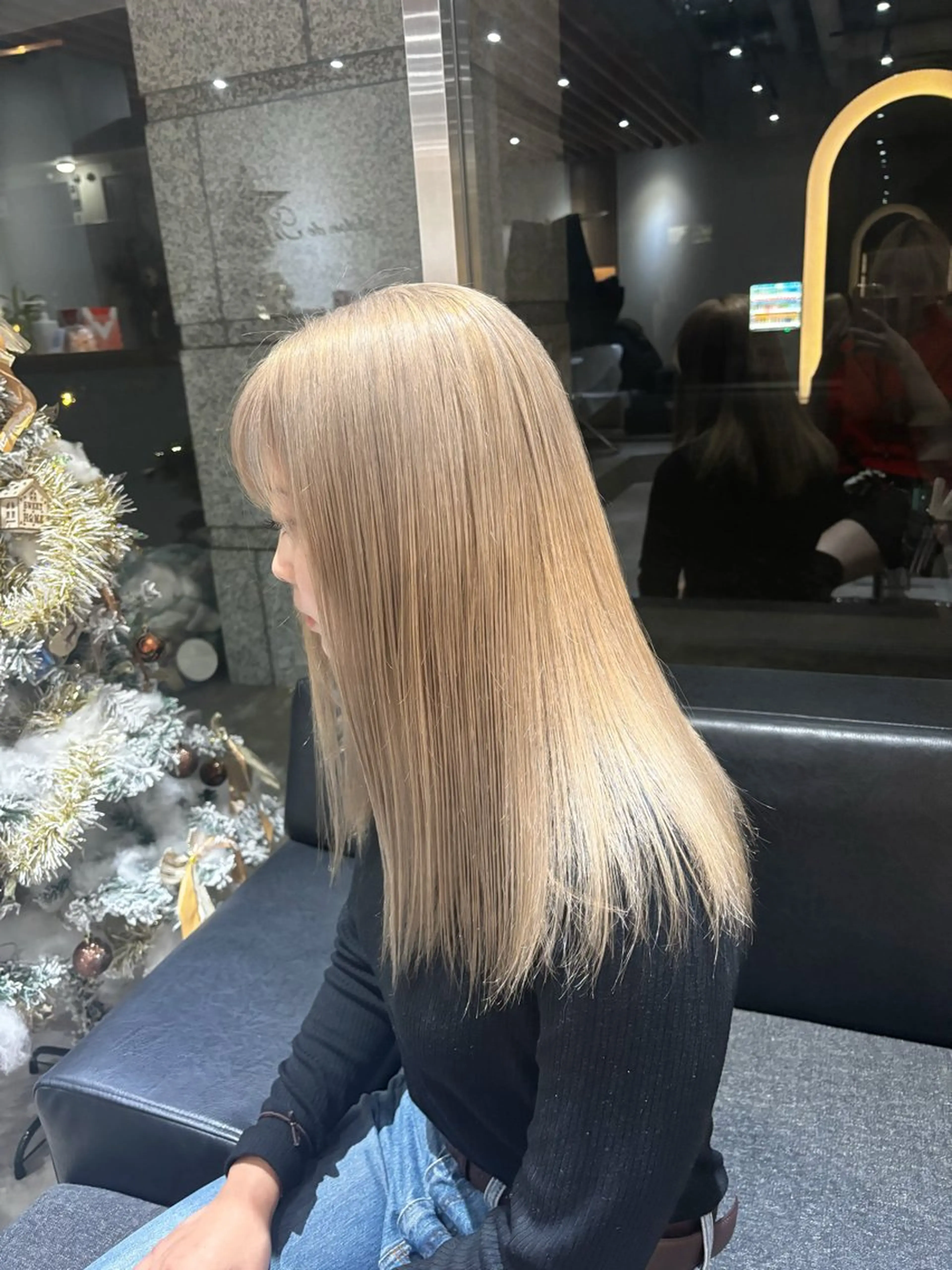 ロング カラー ハイトーン/アレンジ 🎀アオイ🎀のヘアスタイル