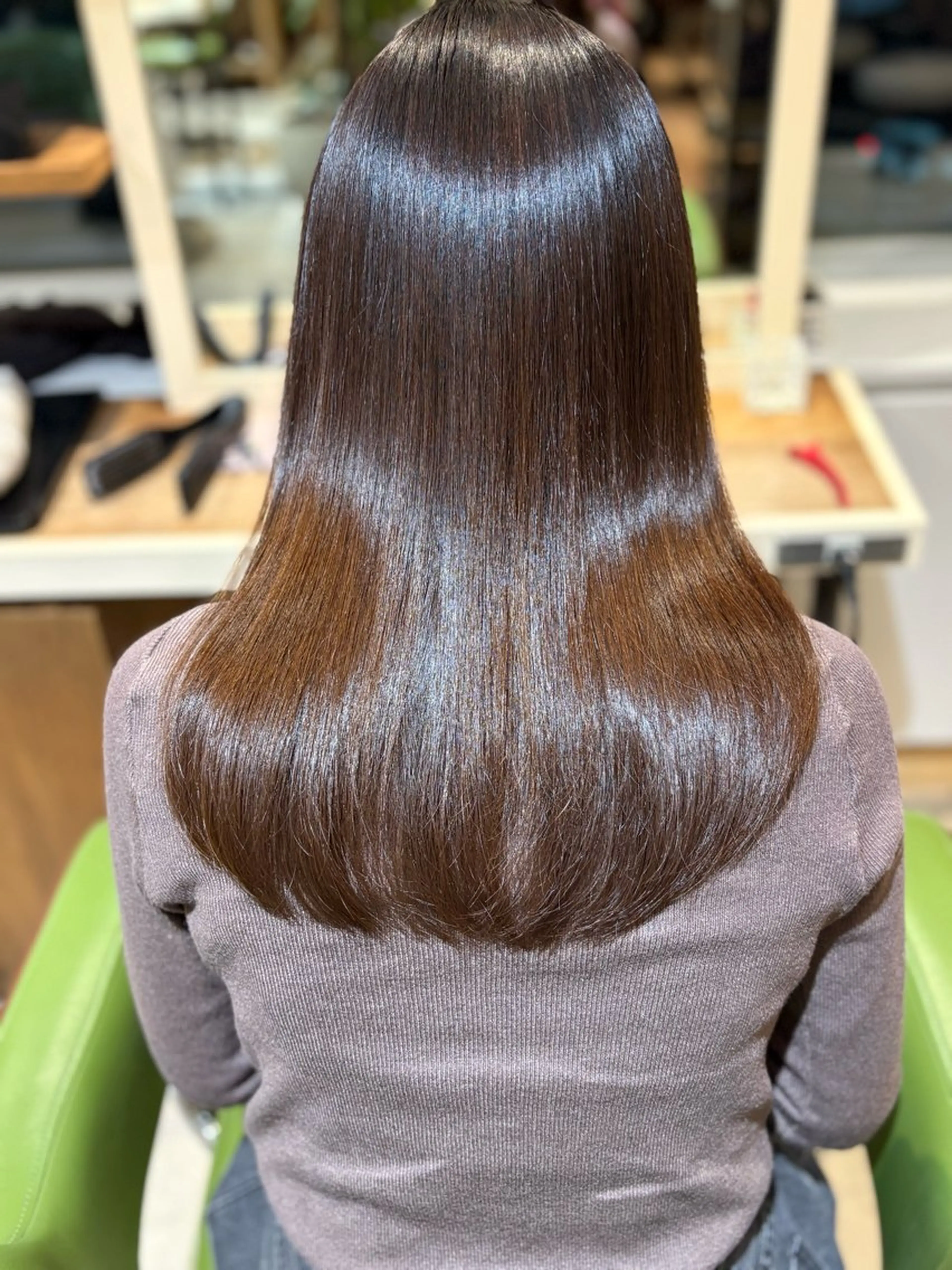 セミロング カラー ブラウンカラー グラデーションカラー ナチュラルブラウン HAIR  JENNY所属・荒川 賢人のヘアスタイル
