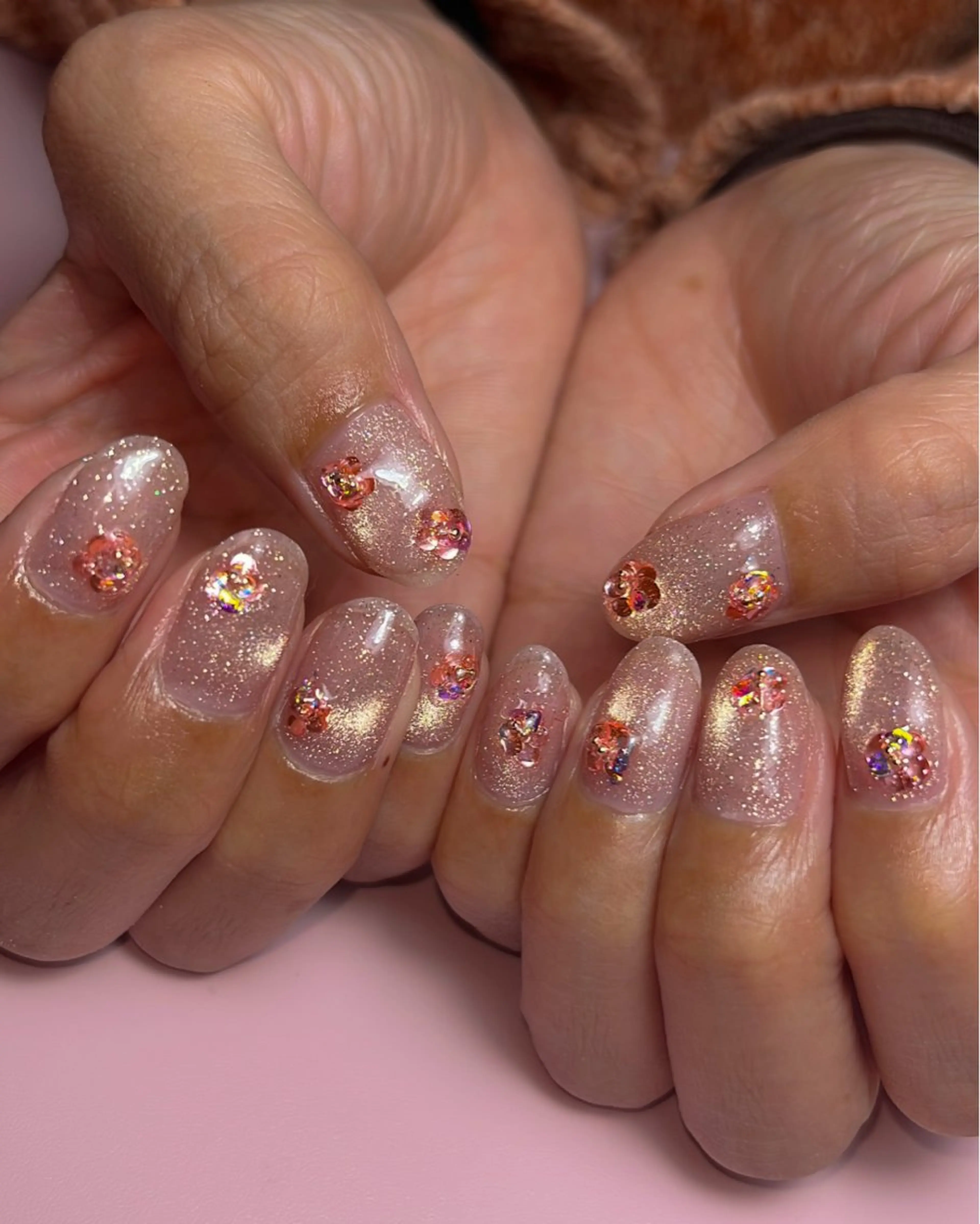 ネイル フラッシュネイル ハンドネイル ハンドケア ナツインフィニティ ネイルズ（なつ）のネイルデザイン