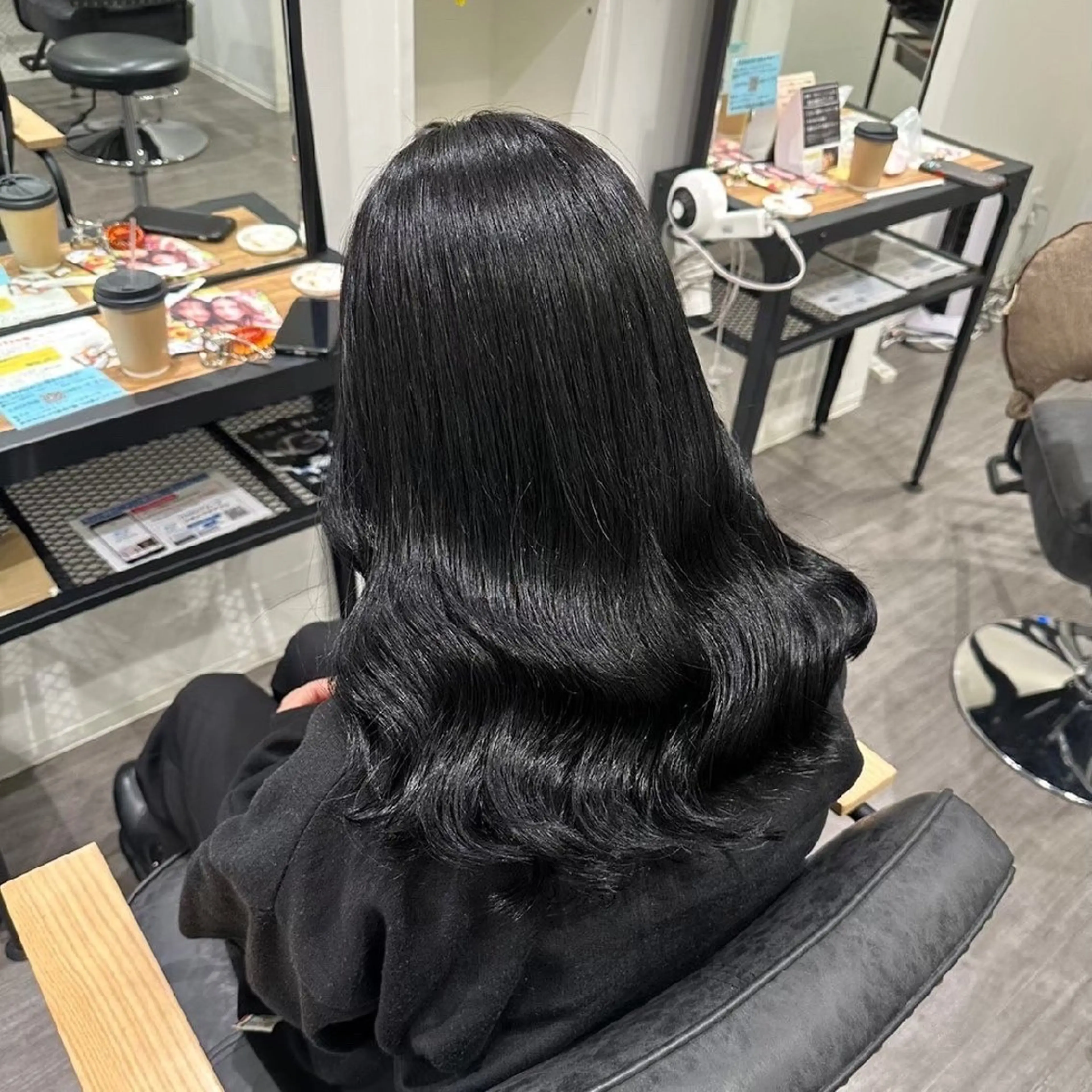 カラー ヘアカラー トリートメント 暖色🍎透明感カラー 🩵小林かりんのヘアスタイル