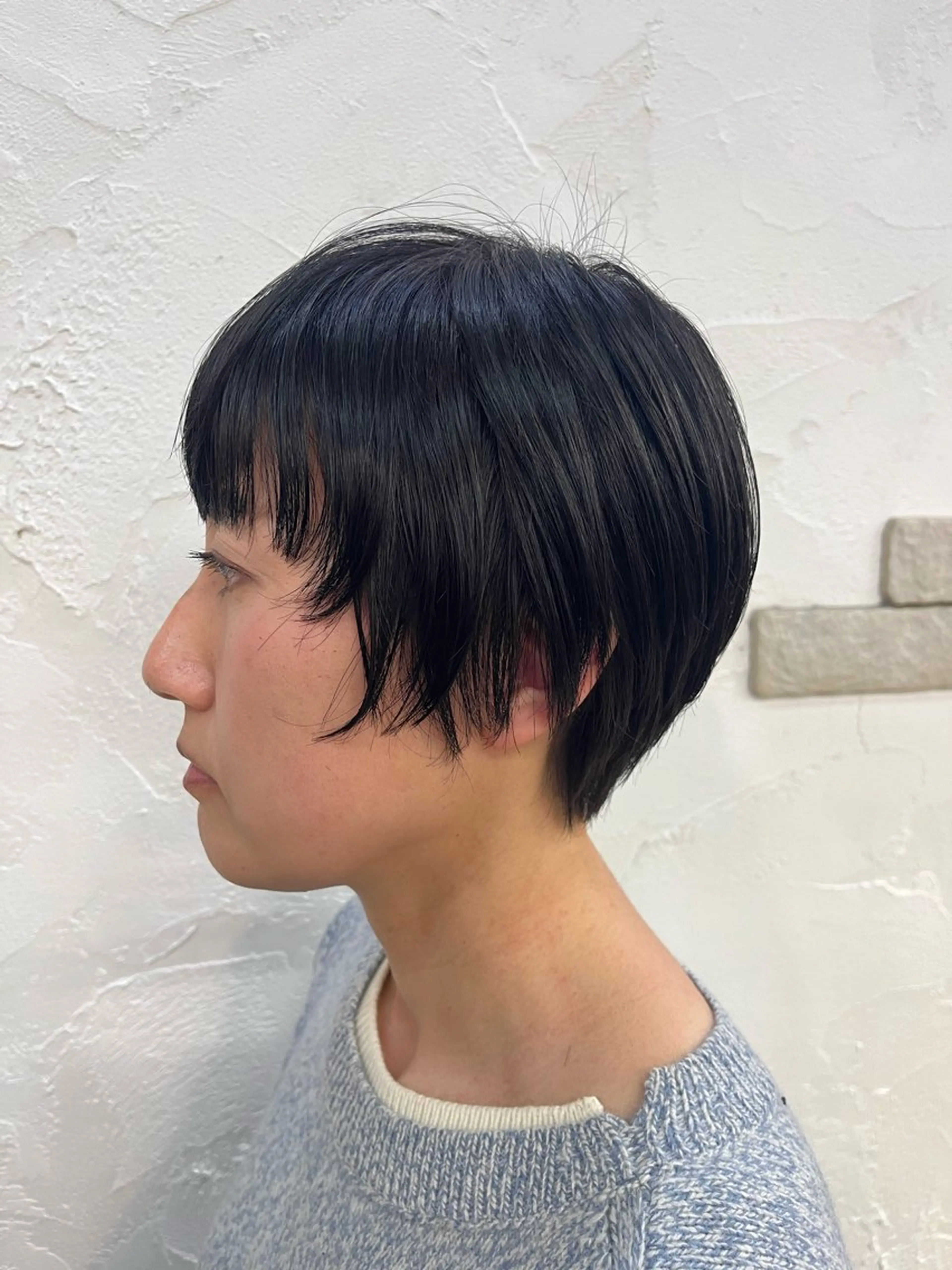 ショート YUZUKI/艶カラ ー/丸みショートのヘアスタイル