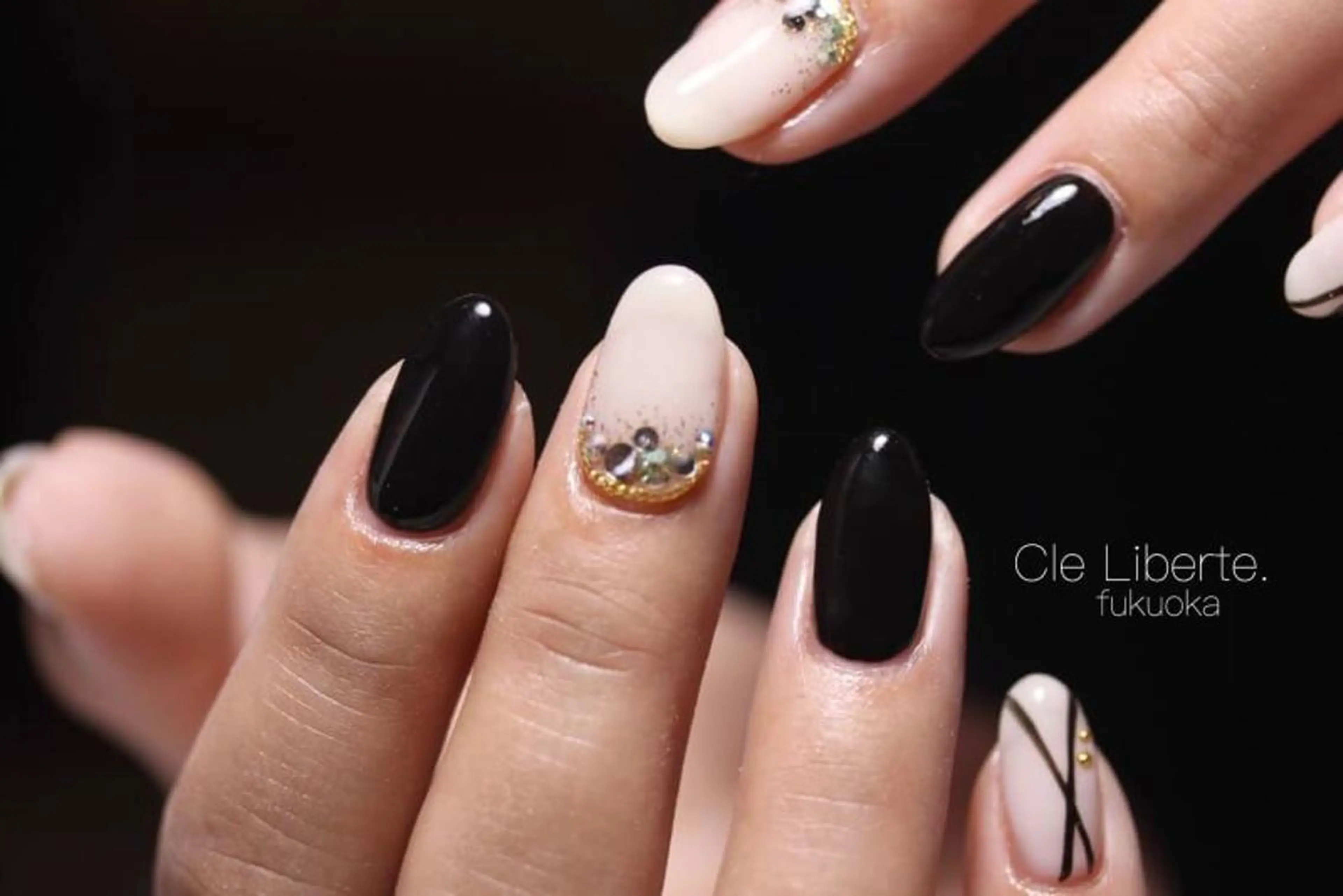 ネイル Elio 国泰寺のネイルデザイン