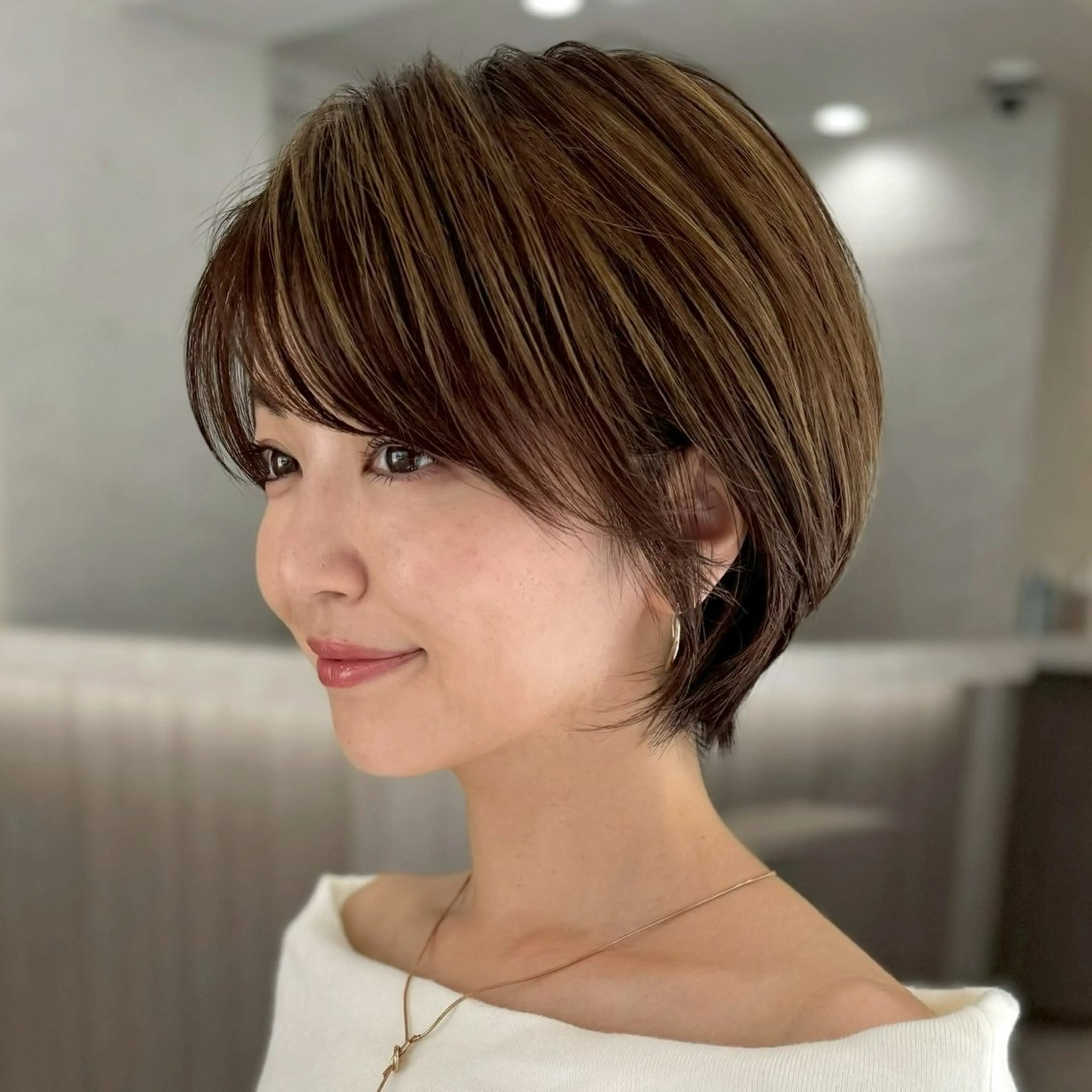 8/17.24.31日限定✨ショートカット＋透明感カラー（白髪染めも可）＋プレミアムトリートメント📣（補足説明必読）の写真