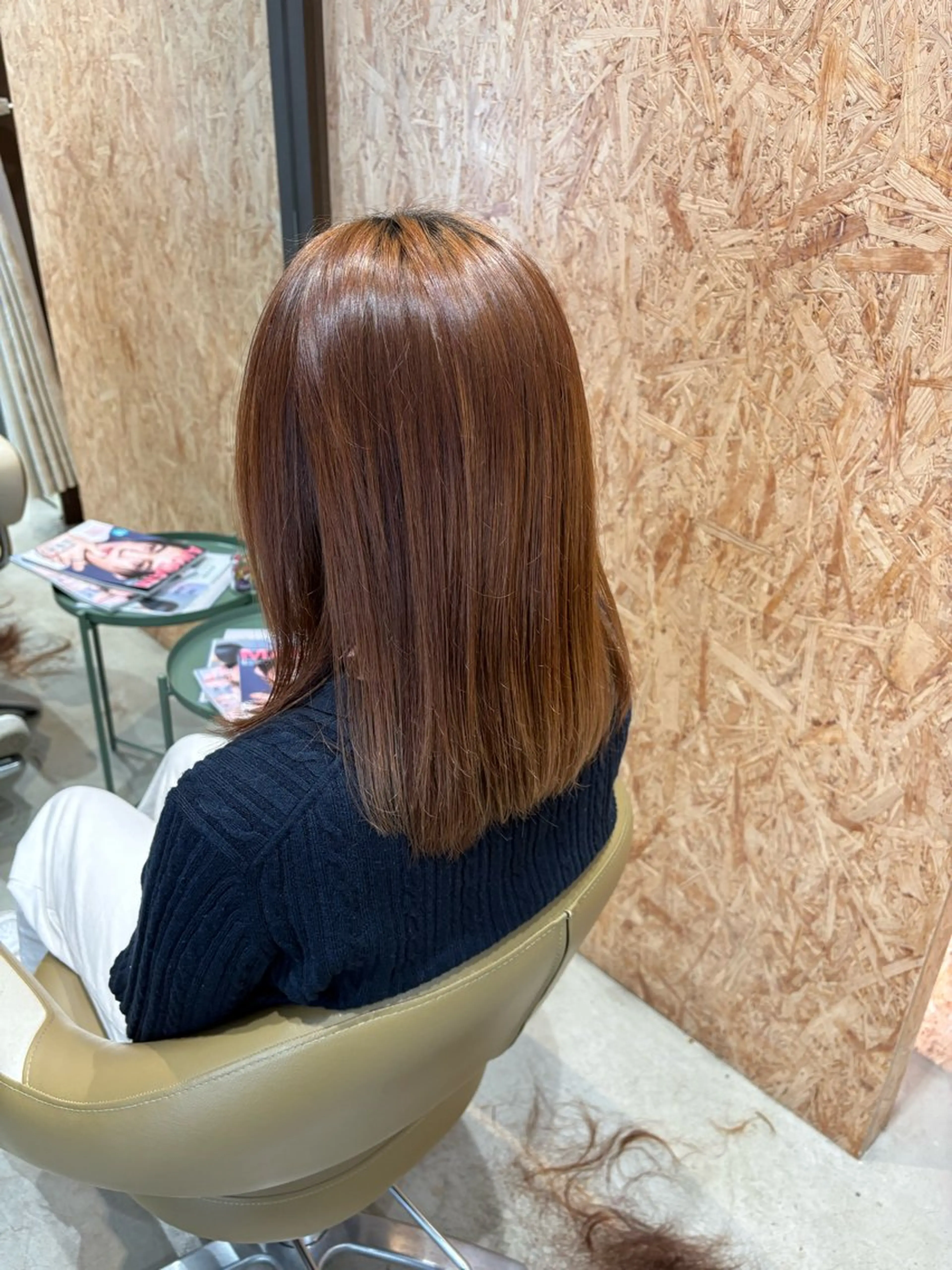 ミディアム カット 折本 沙織のヘアスタイル