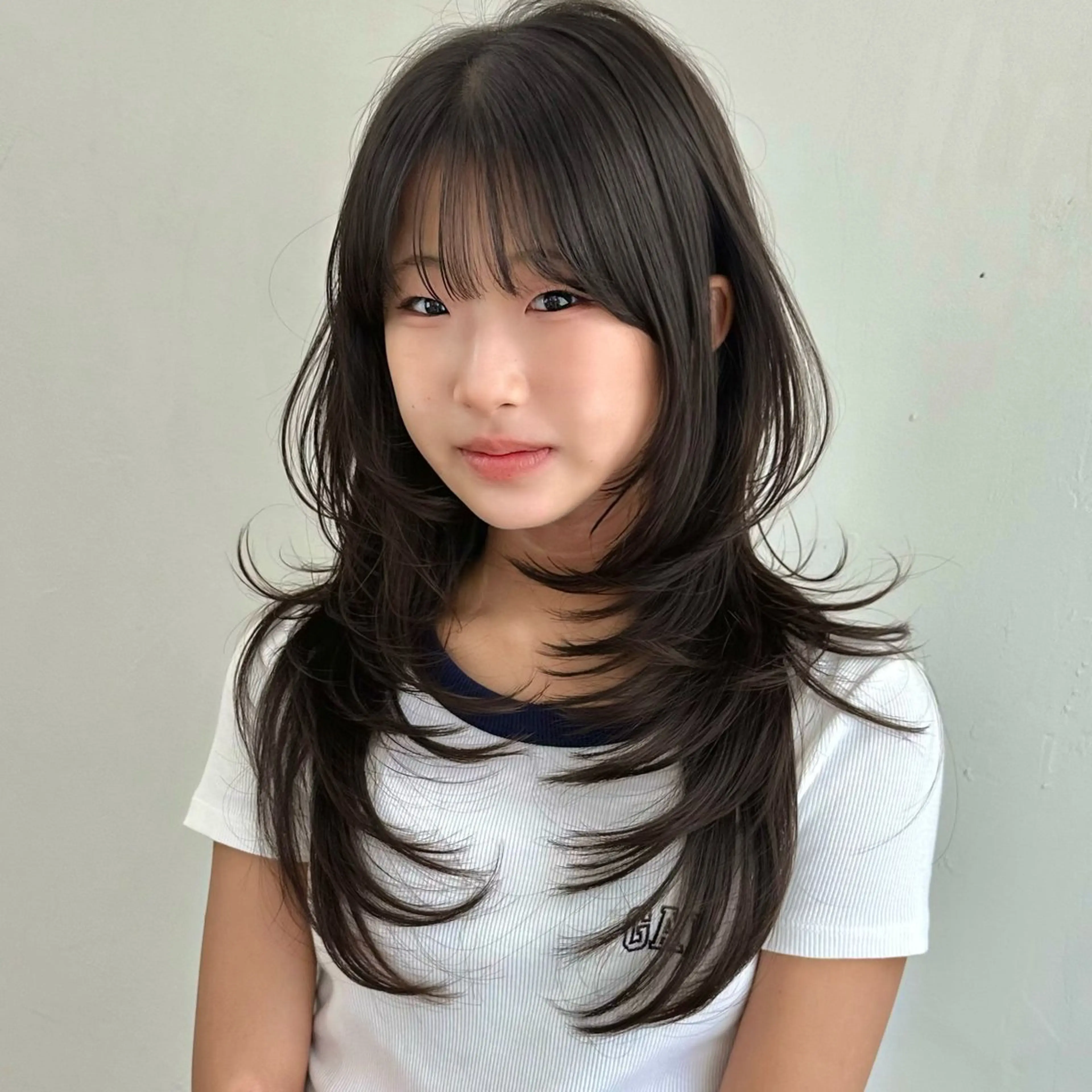 セミロング カット ヘアカラー トリートメント 🌹ハッシュカット、 レイヤー韓国ヘア🌹のヘアスタイル