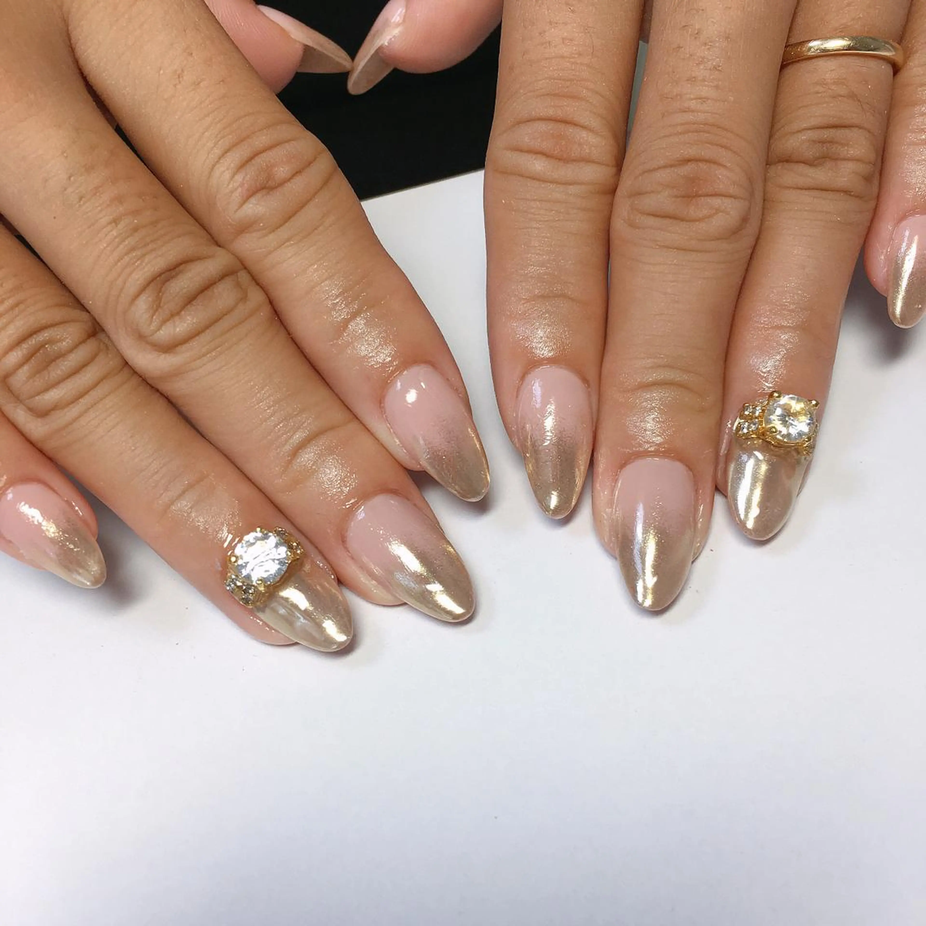 ネイル ハンドネイル Emu Nailのネイルデザイン